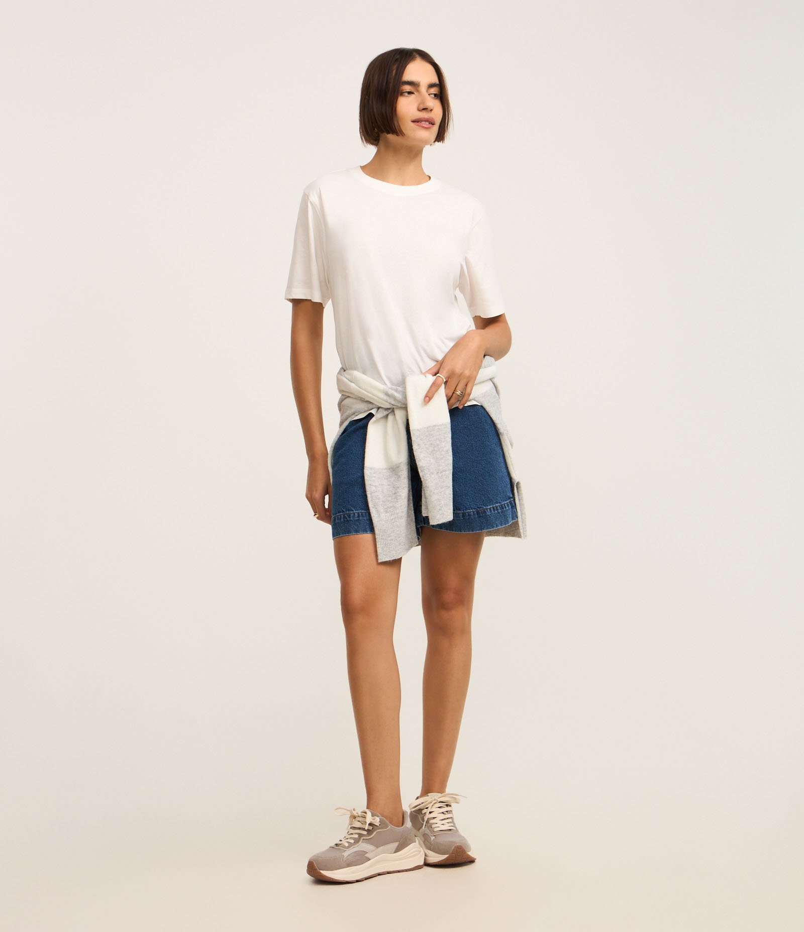 Blusa em Algodão com Gola Redonda Branco 2