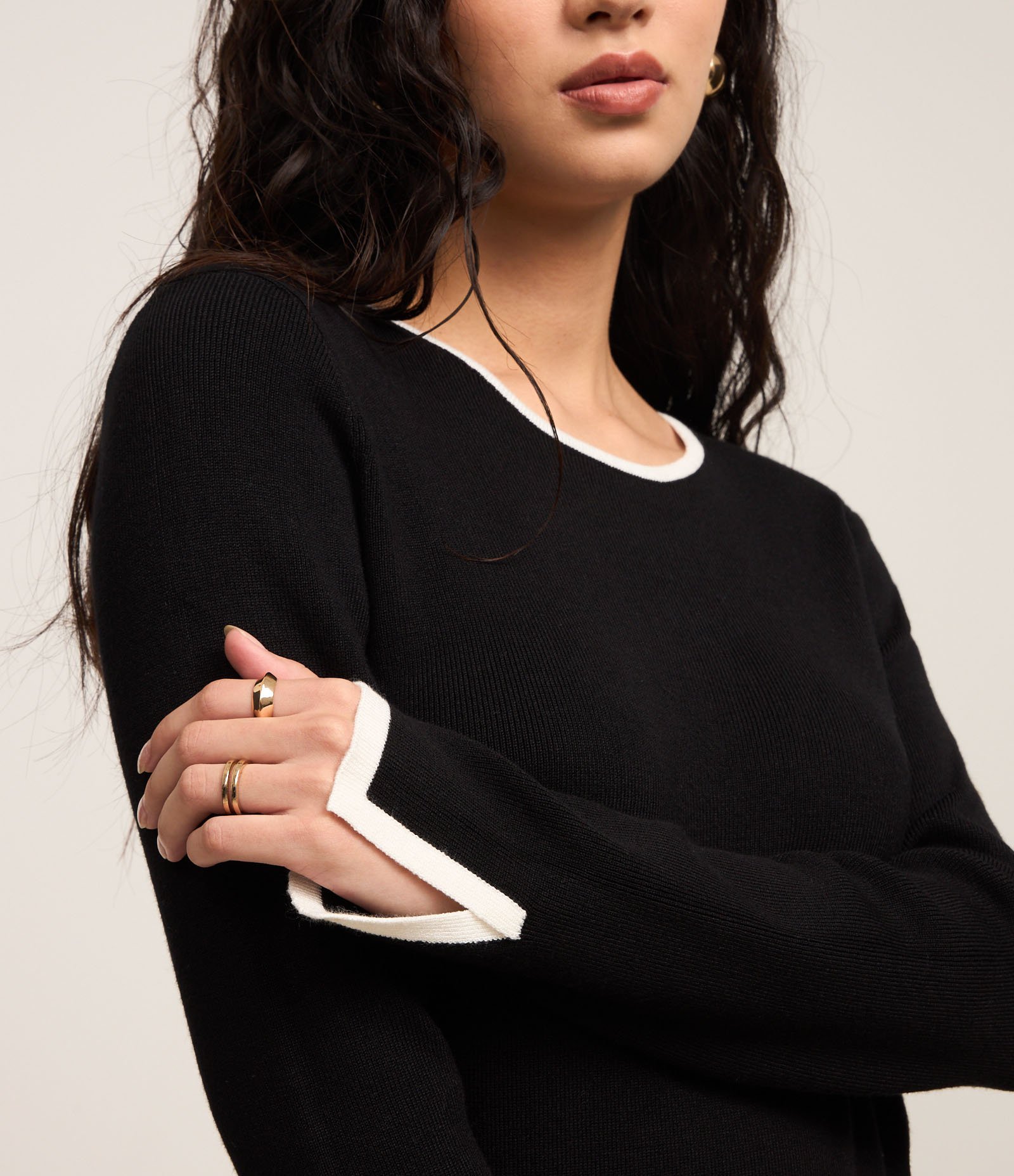 Suéter Regular em Tricô com Viés Contrastantes Preto 3