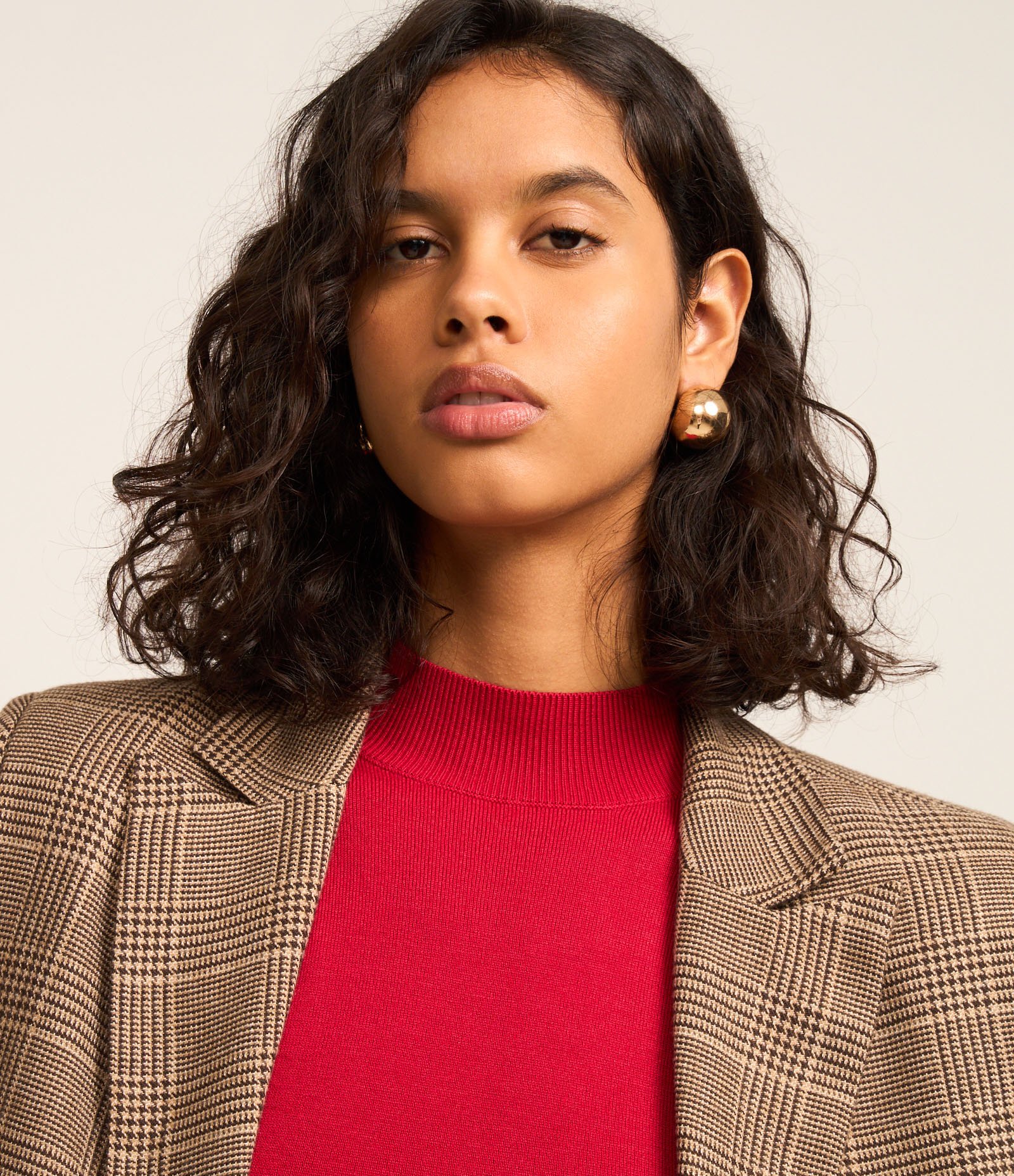 Suéter em Tricô com Gola Alta e Manga Bufante Vermelho 3