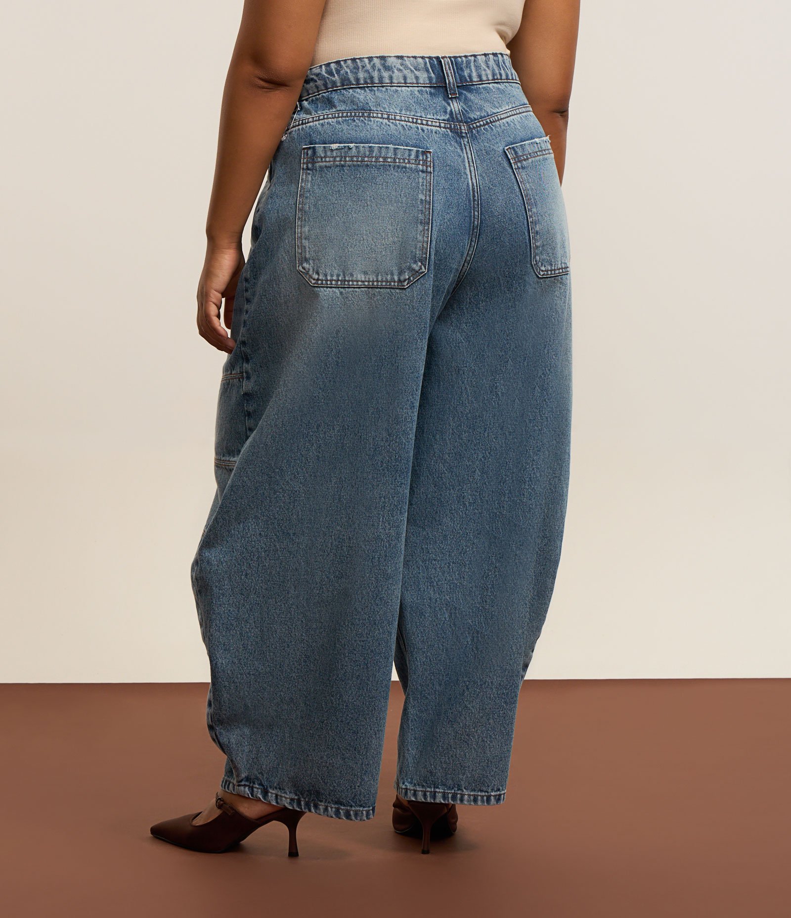 Calça Barrel em Jeans Curve & Plus Size Azul 3