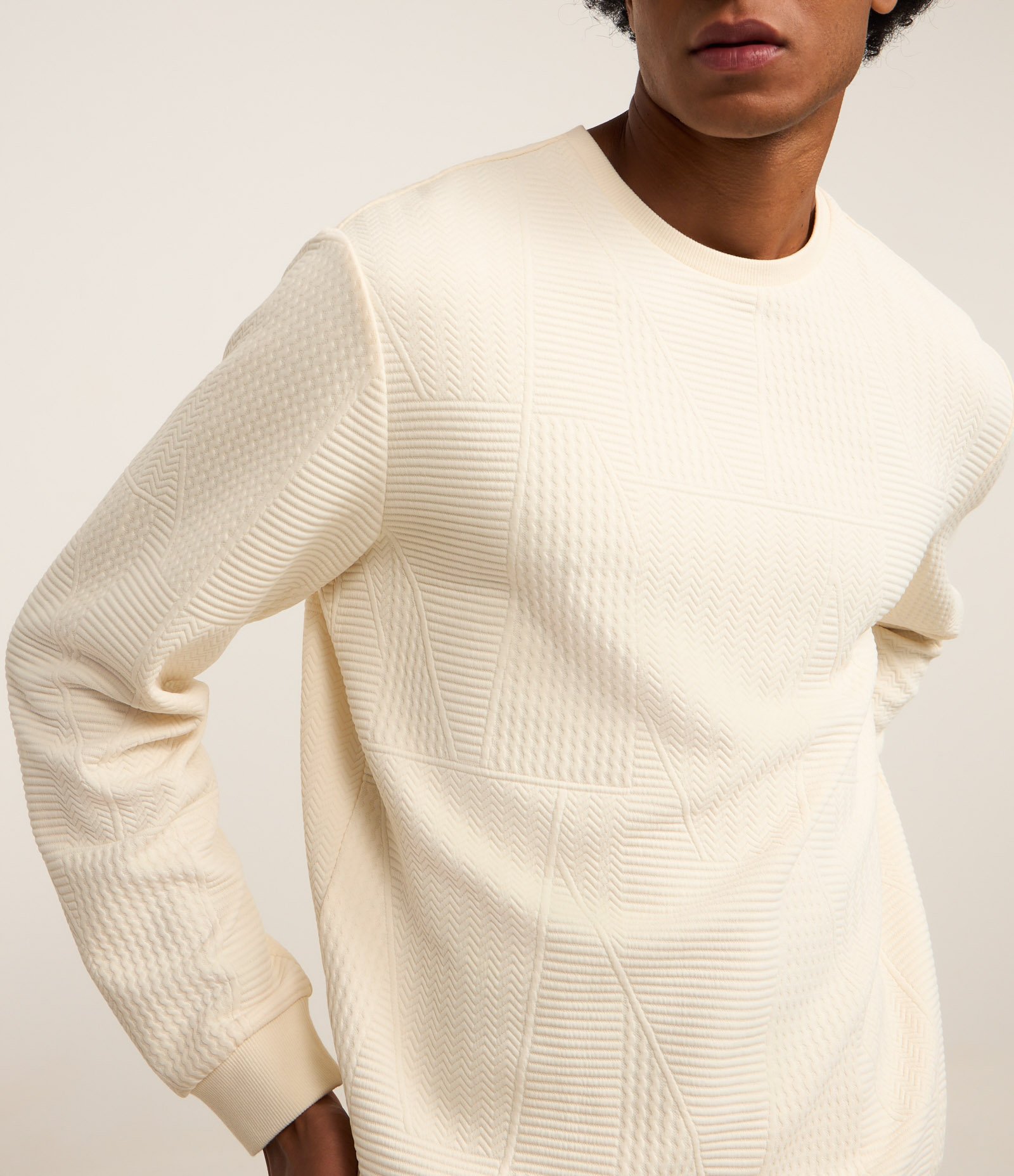 Casaco Fechado com Textura Patchwork Branco 4