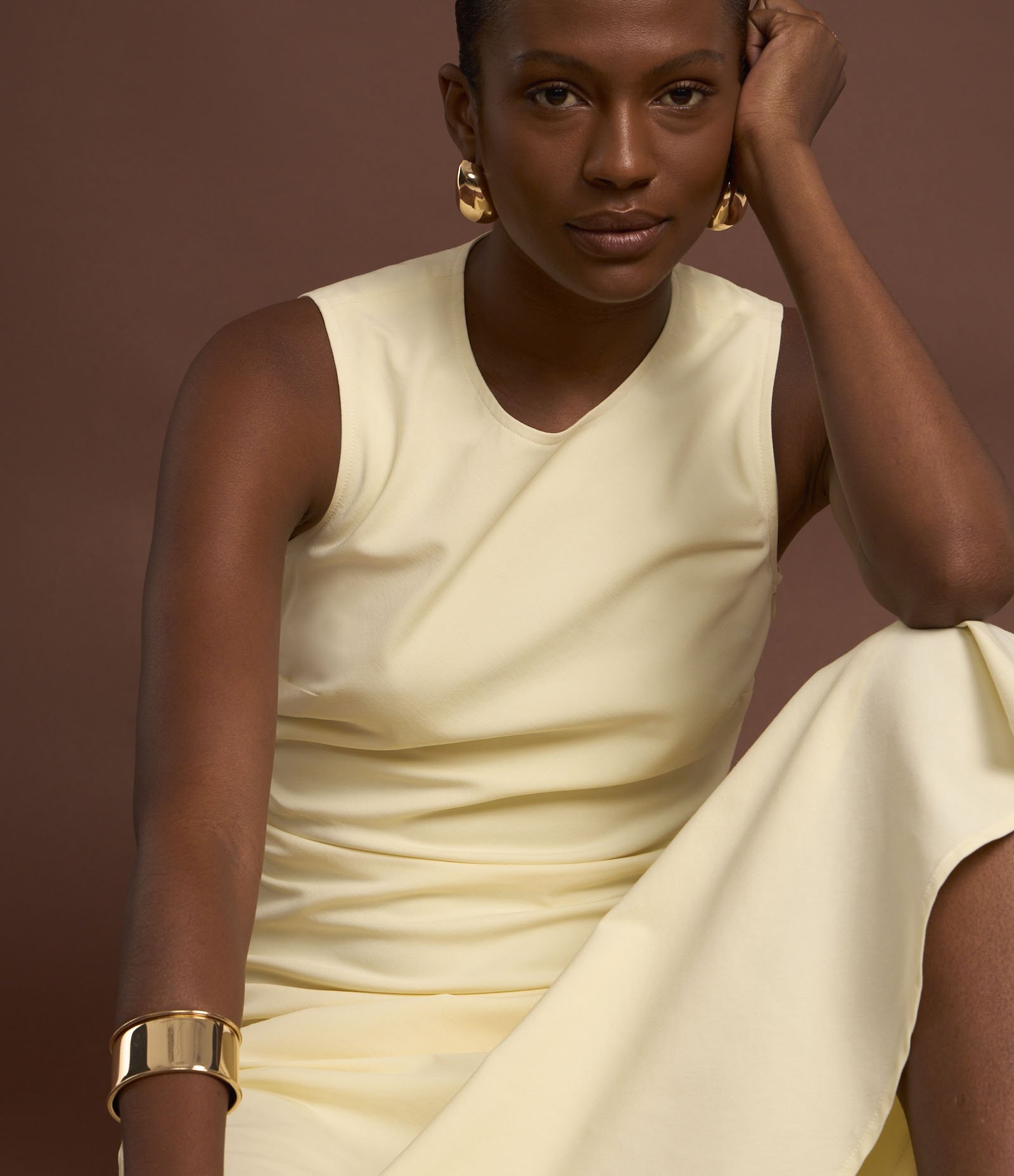 Vestido Midi Evasê em Bengaline com Franzido Bege Creme 8