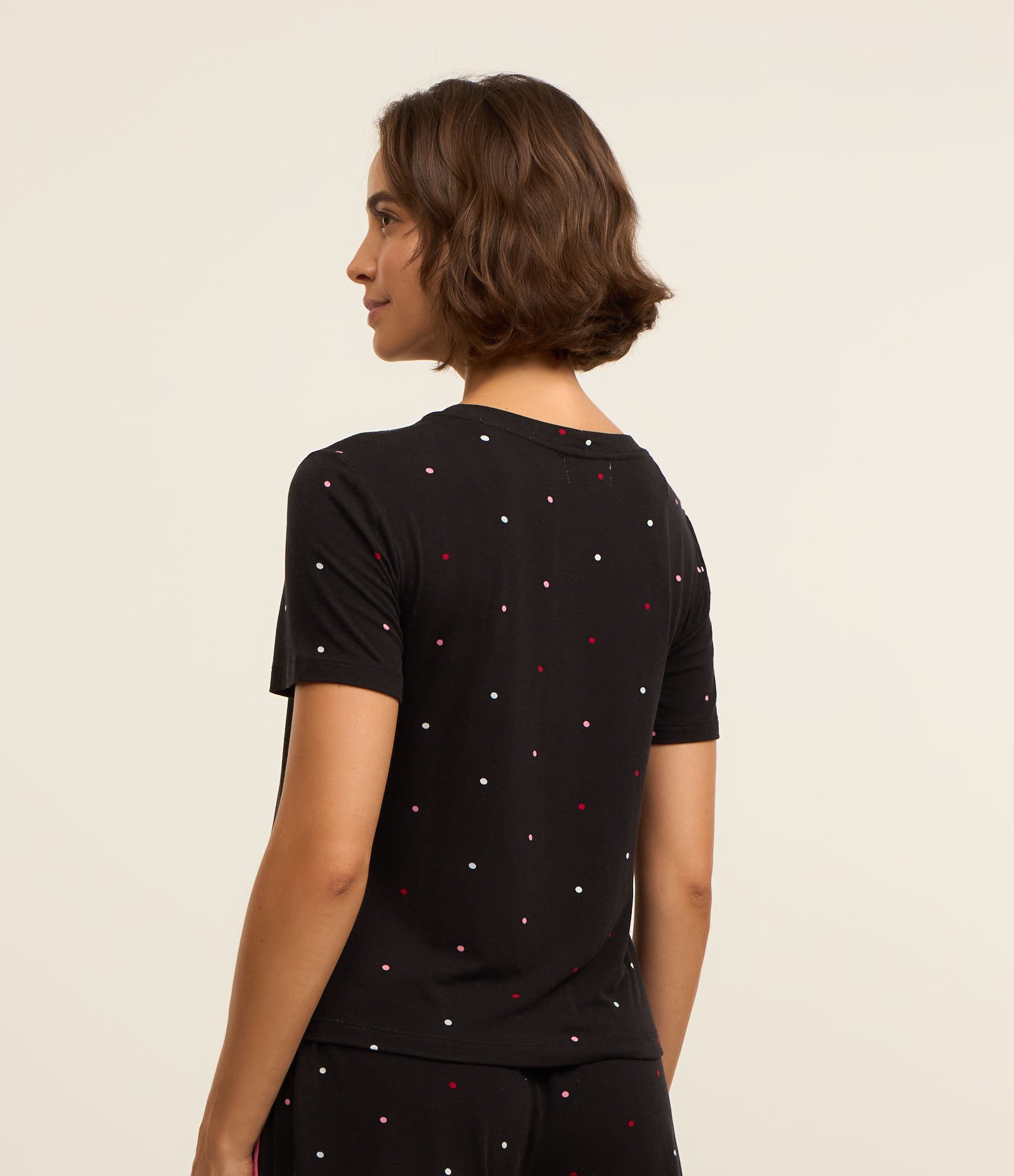 Blusa de Pijama Manga Curta em Viscose com Estampa de Poá Preto 3