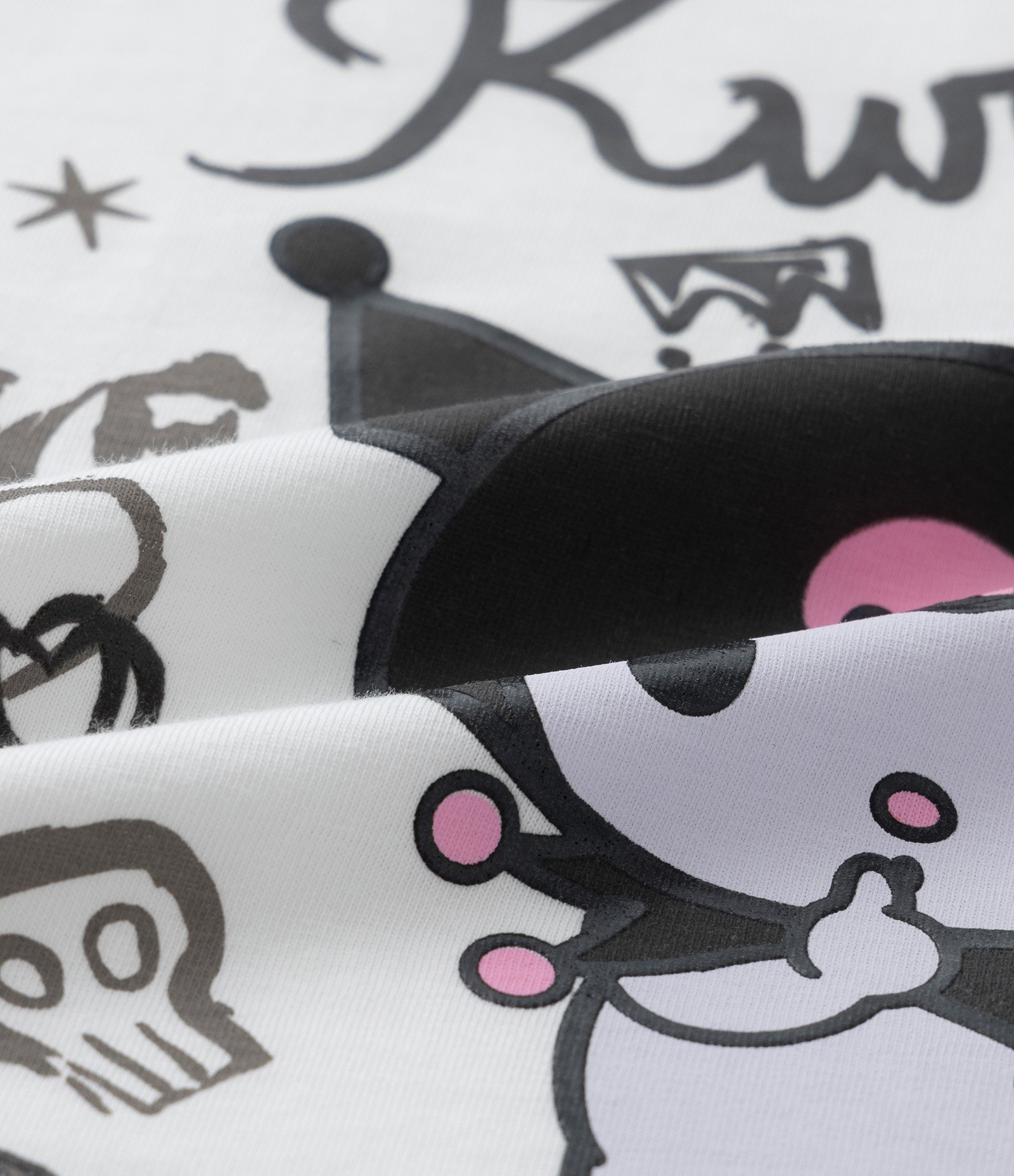 Camiseta Cropped com Estampa da Kuromi - Tam 5 a 14 Anos Branco 3