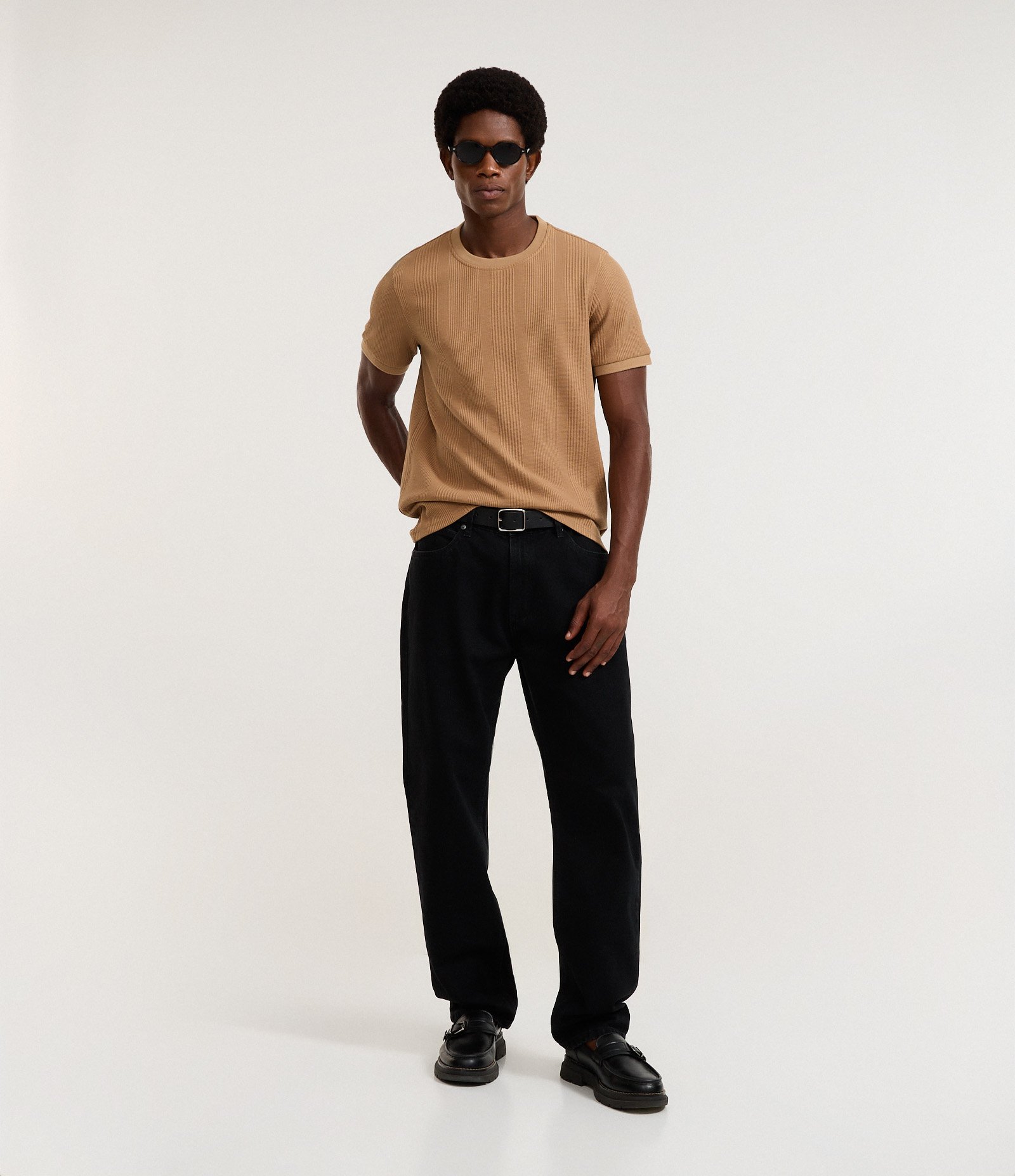 Camiseta Regular em Algodão com Textura Vertical 2