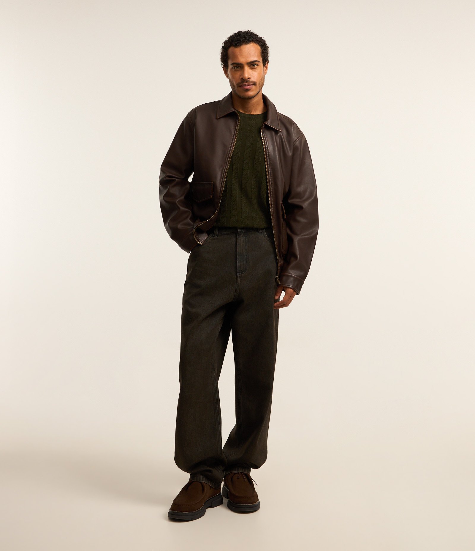 Camiseta em Viscose com Listras em Relevo Verde 2