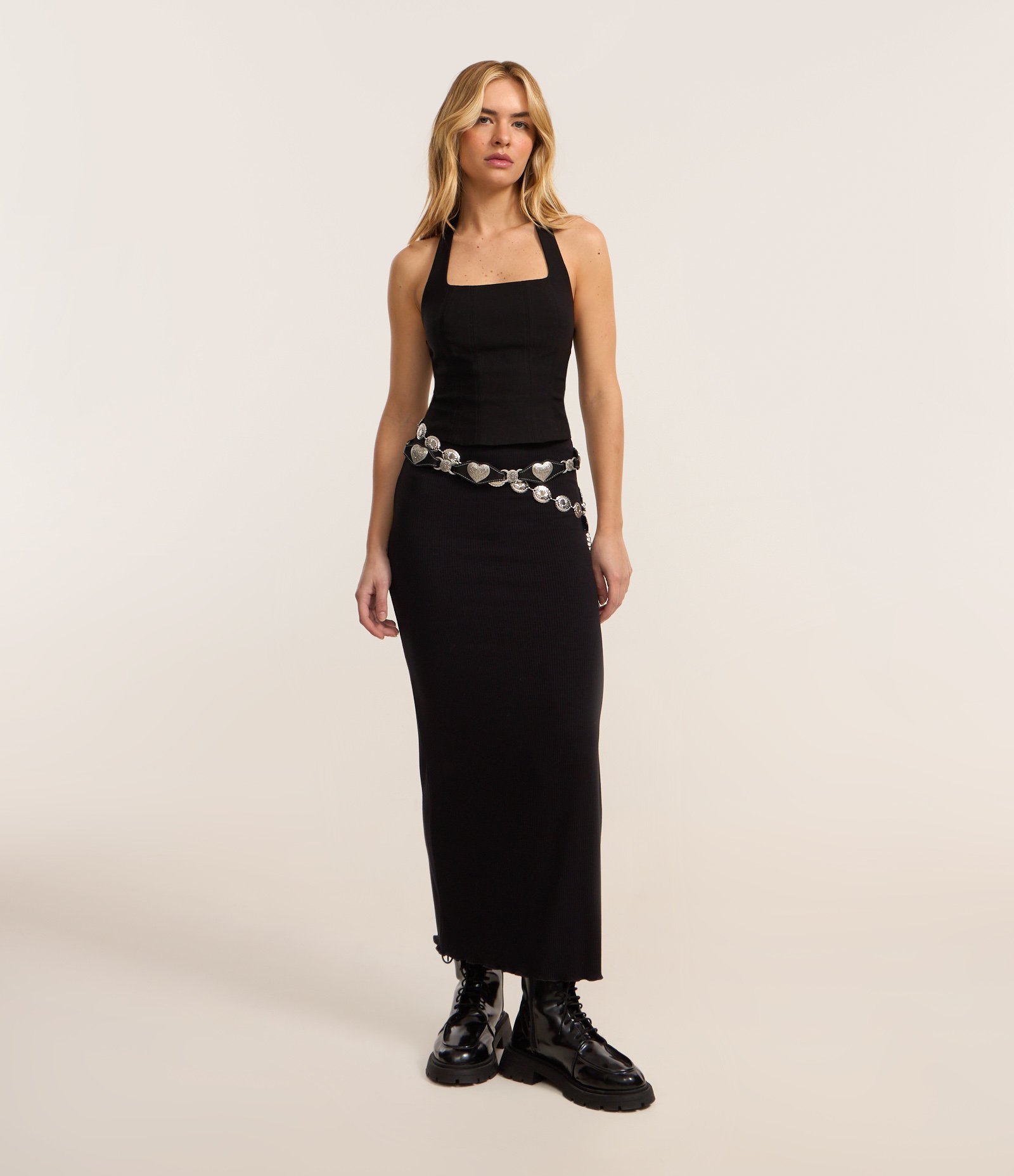 Saia Midi em Ribana com Fenda e Barra Picot 1