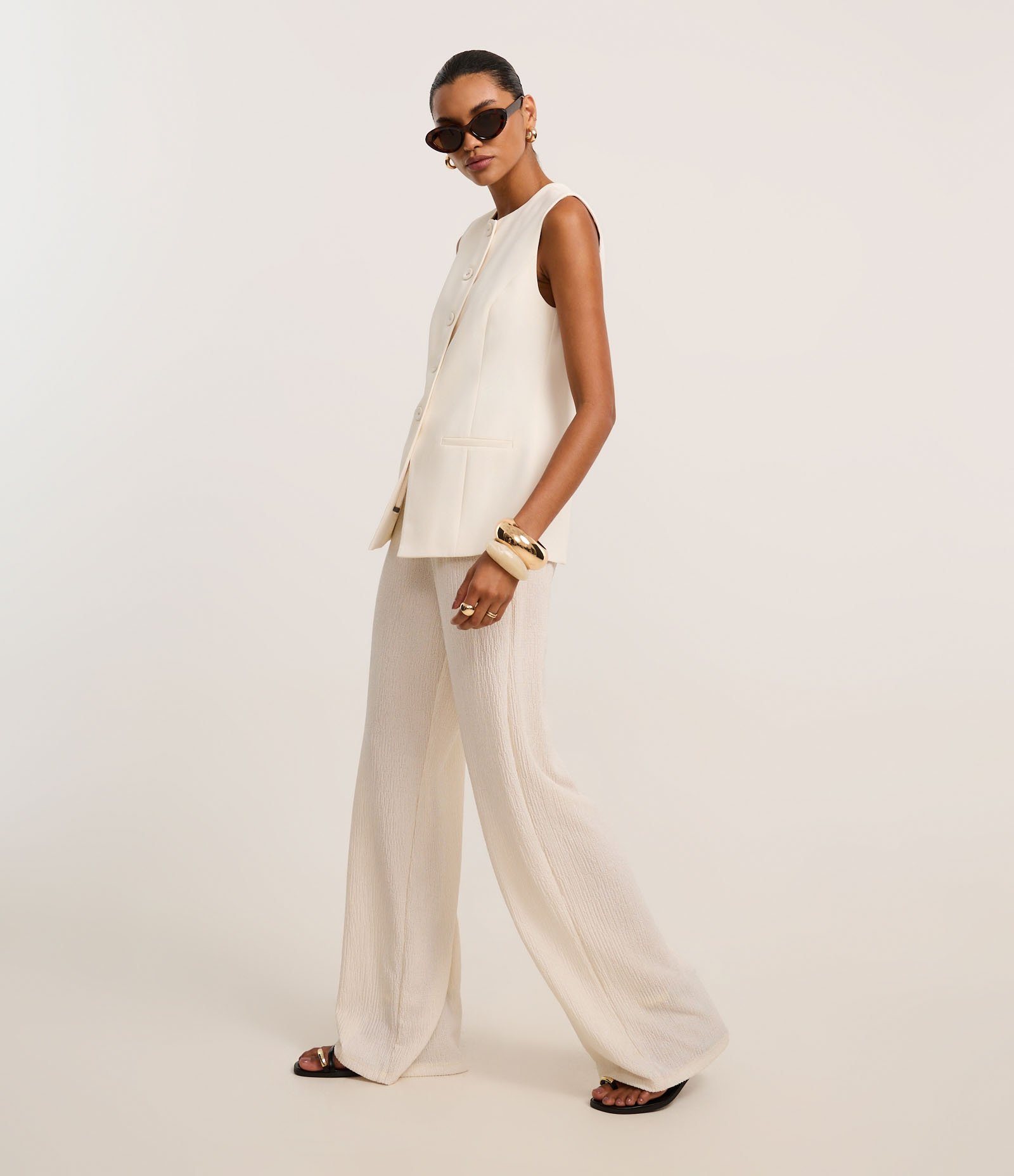 Calça Wide Leg com Textura e Elástico na Cintura Off White 5