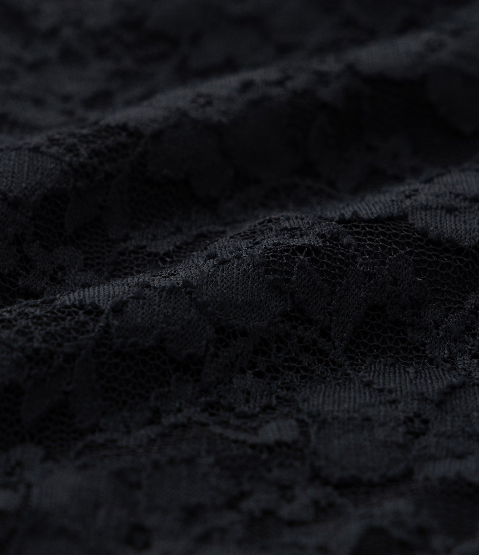 Corset em Laise sem Bojo com Renda Curve e Plus Size Preto 7