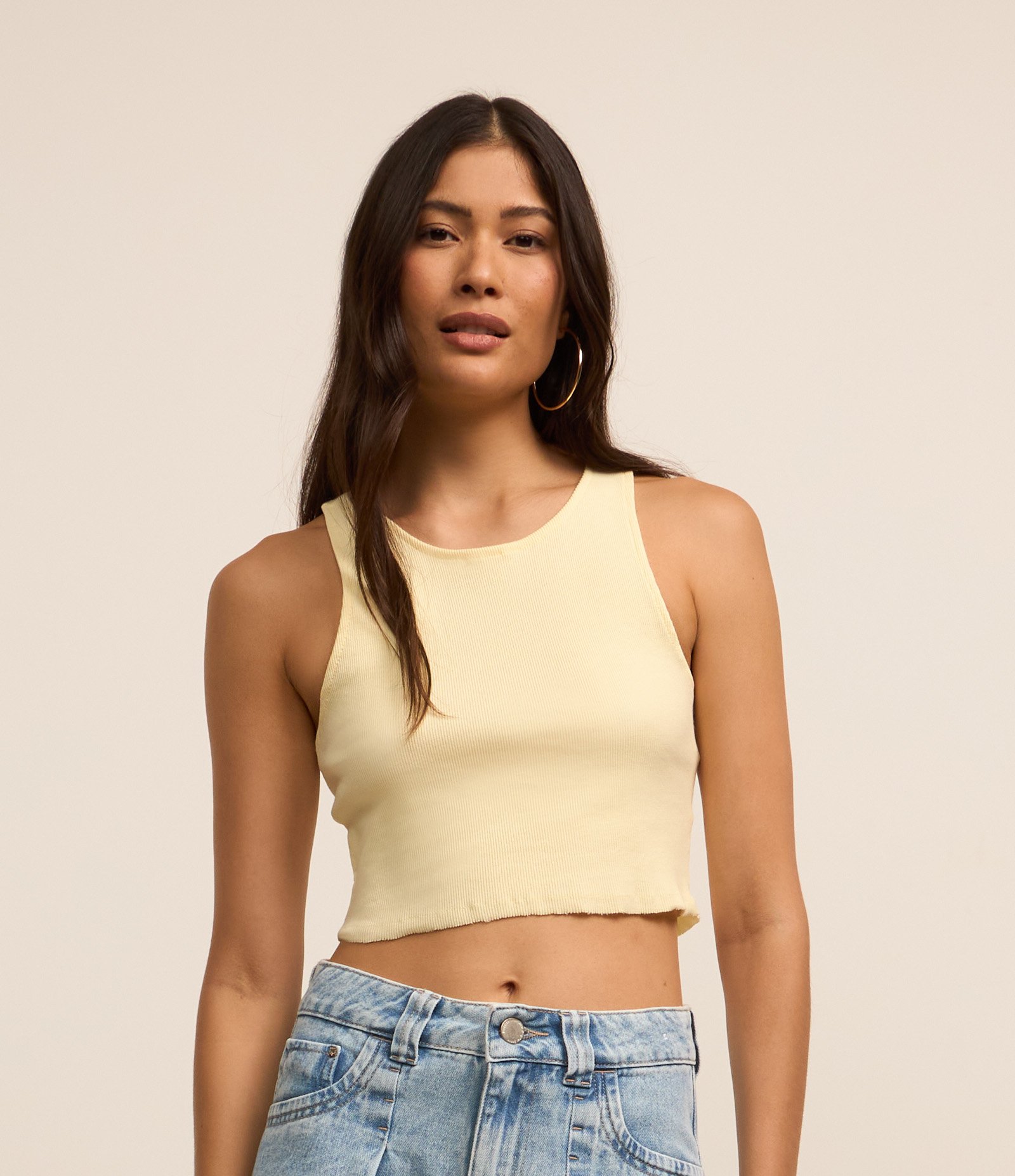 Blusa Cropped sem Manga em Algodão com Textura Canelada Amarelo 1