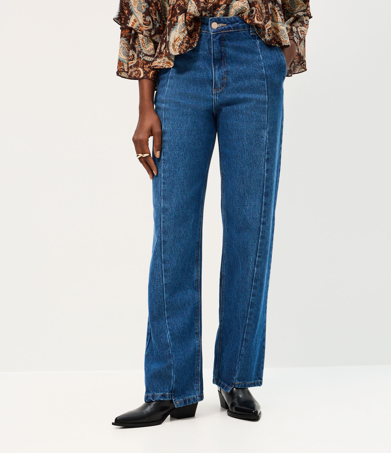 Calça Reta Comfort em Jeans com Cintura Alta Azul 3