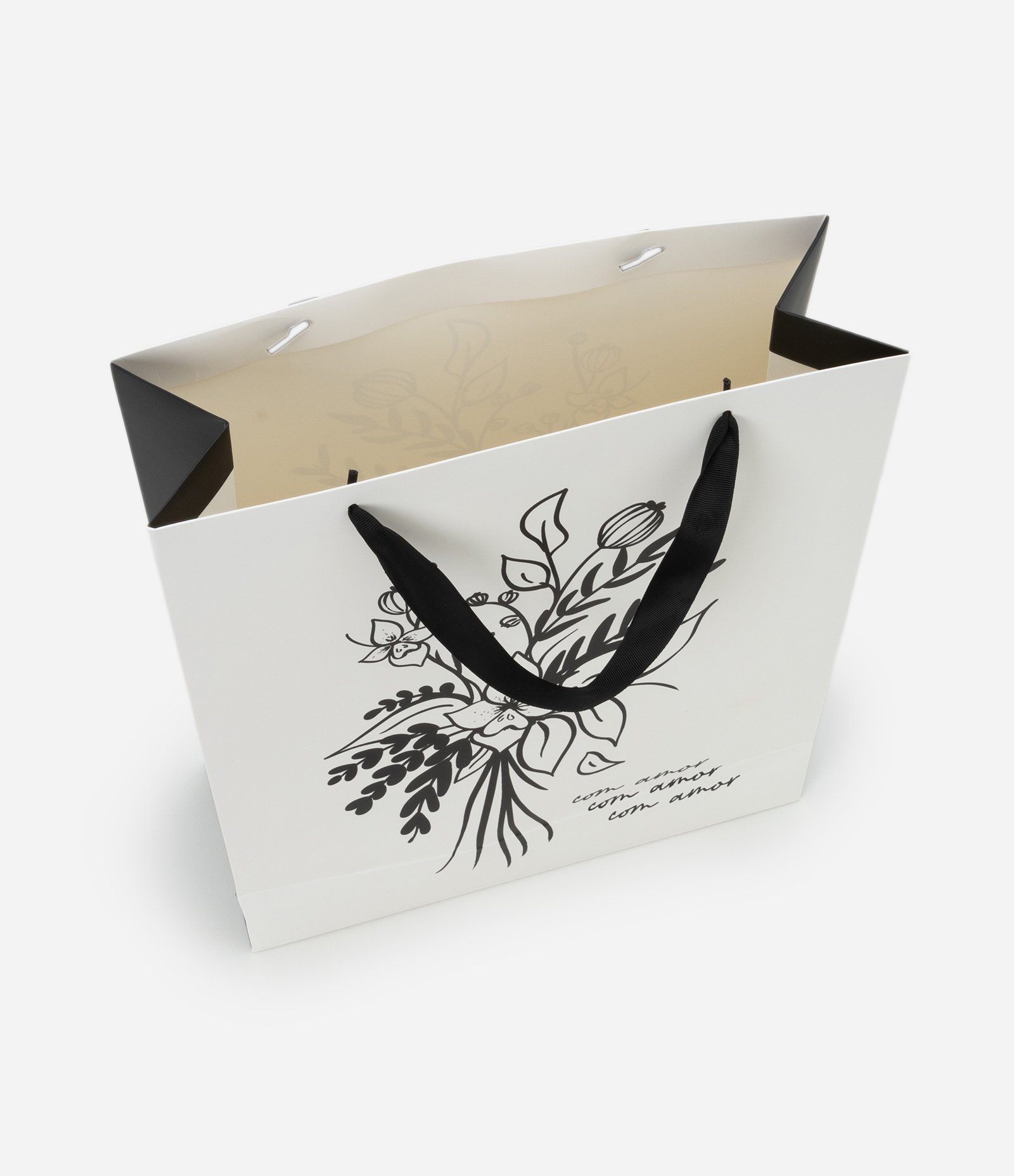 Embalagem de Presente com Estampa Floral e Detalhe em lettering Branco 3