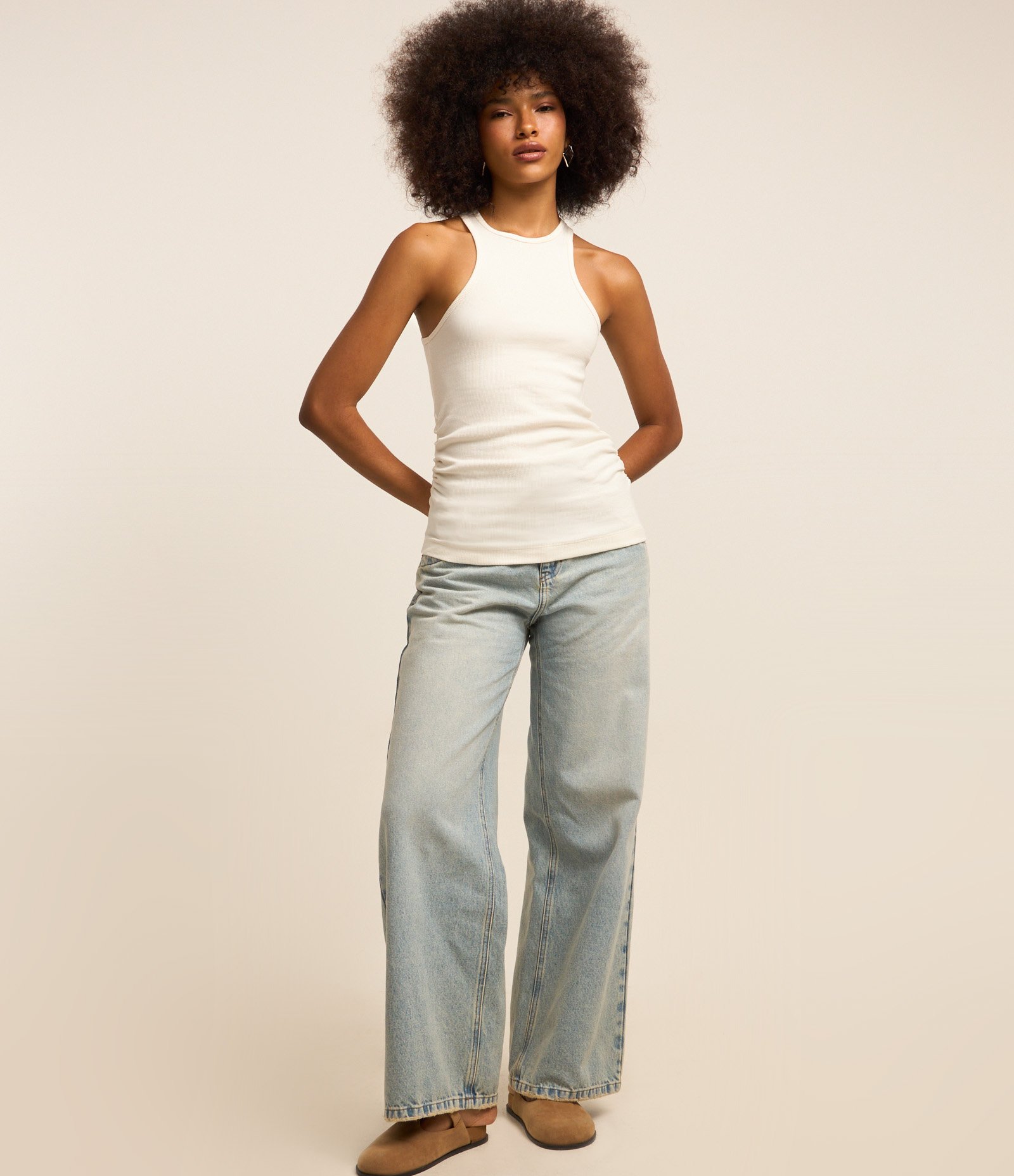 Blusa Regata em Ribana com Drapeado Lateral Branco 2