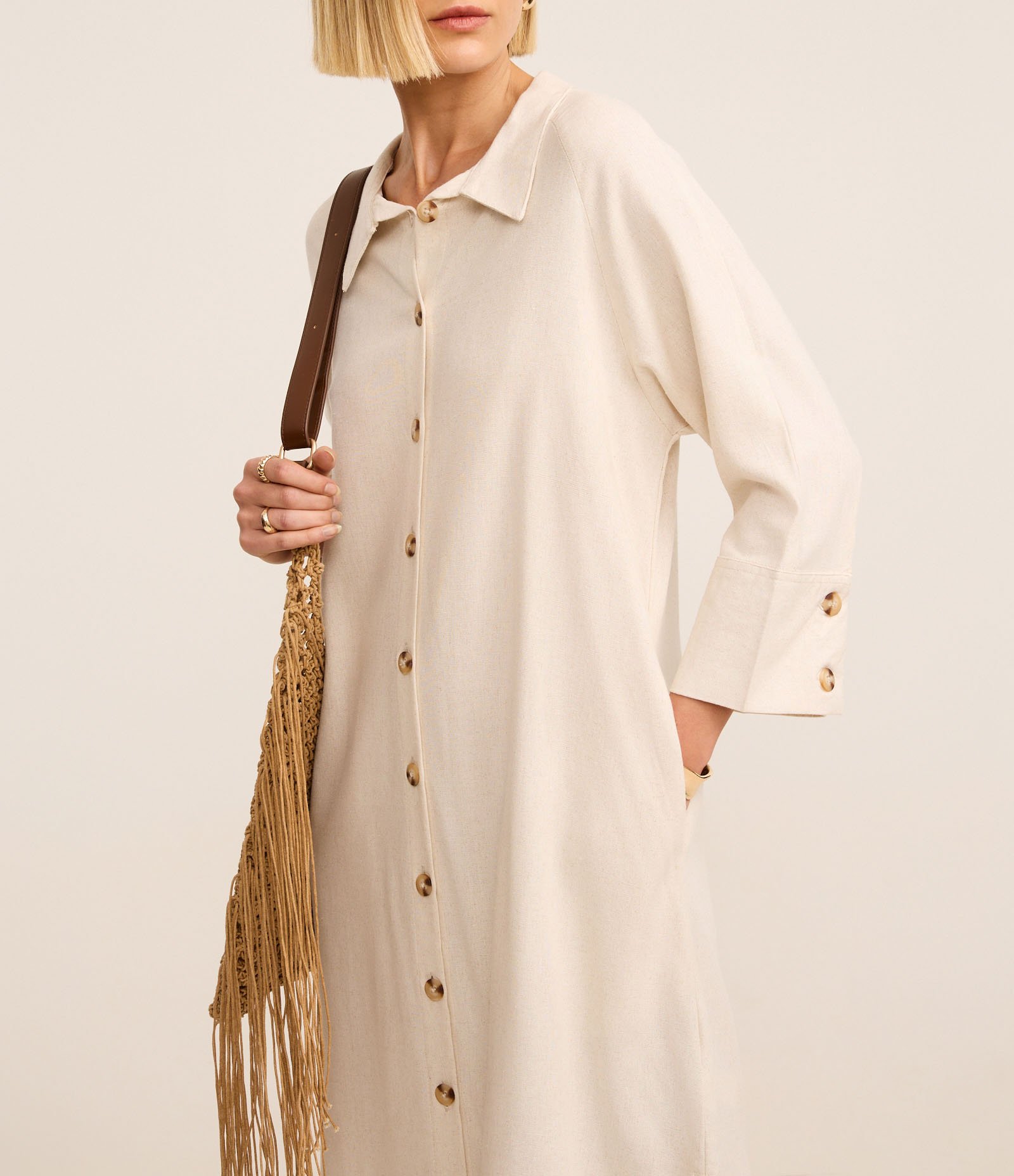 Vestido Evasê Midi em Viscolinho com Manga 7/8 Bege 5