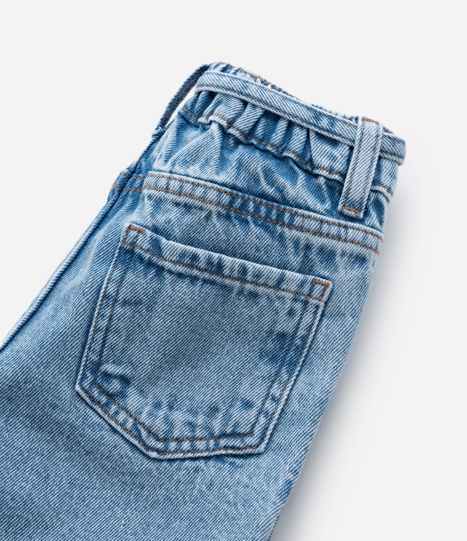 Calça Mom Infantil em Jeans com Amarração na Cintura - Tam 1 a 6 Anos Azul 4