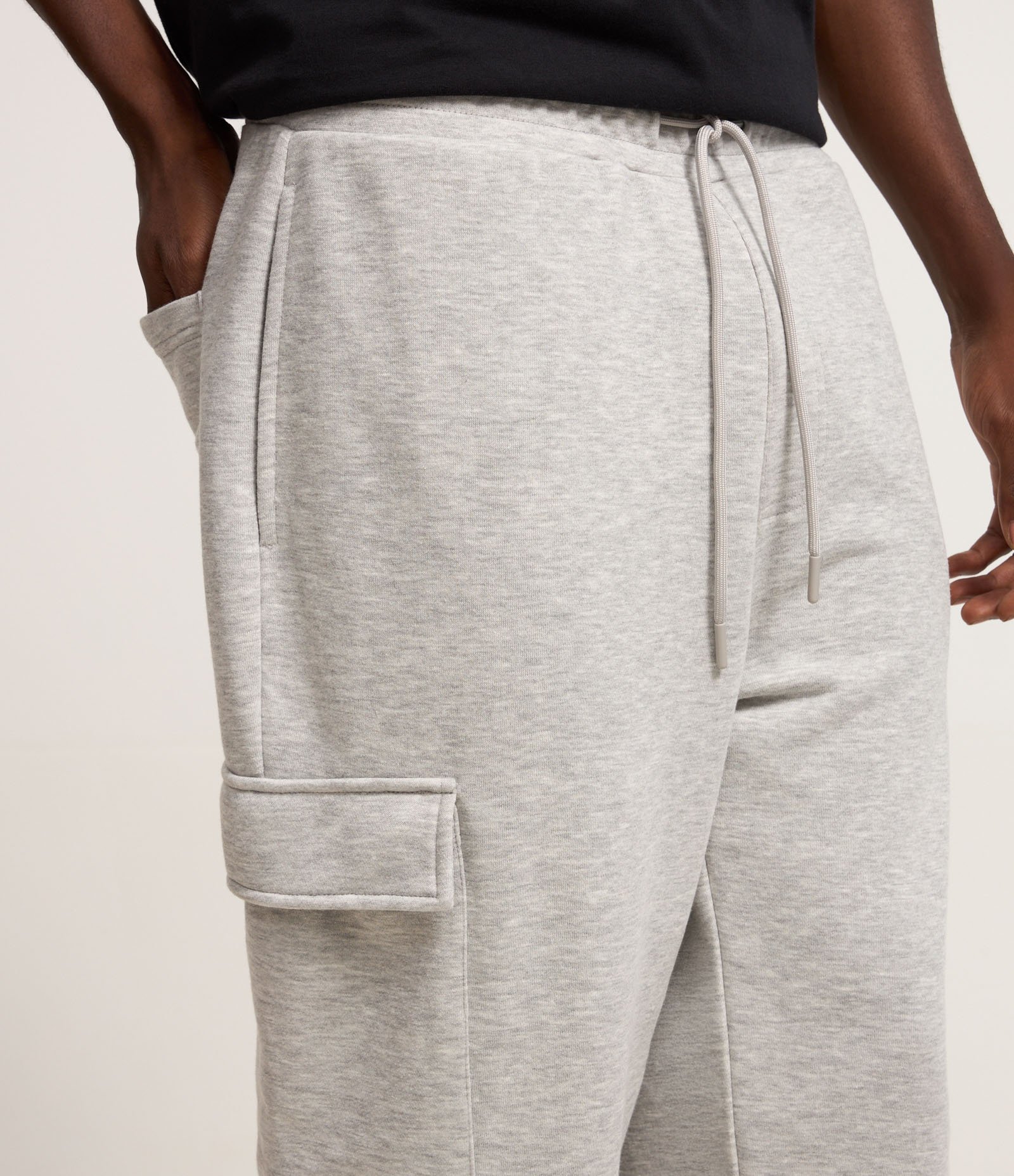 Calça Baggy em Moletom com Bolso Cargo Cinza 4