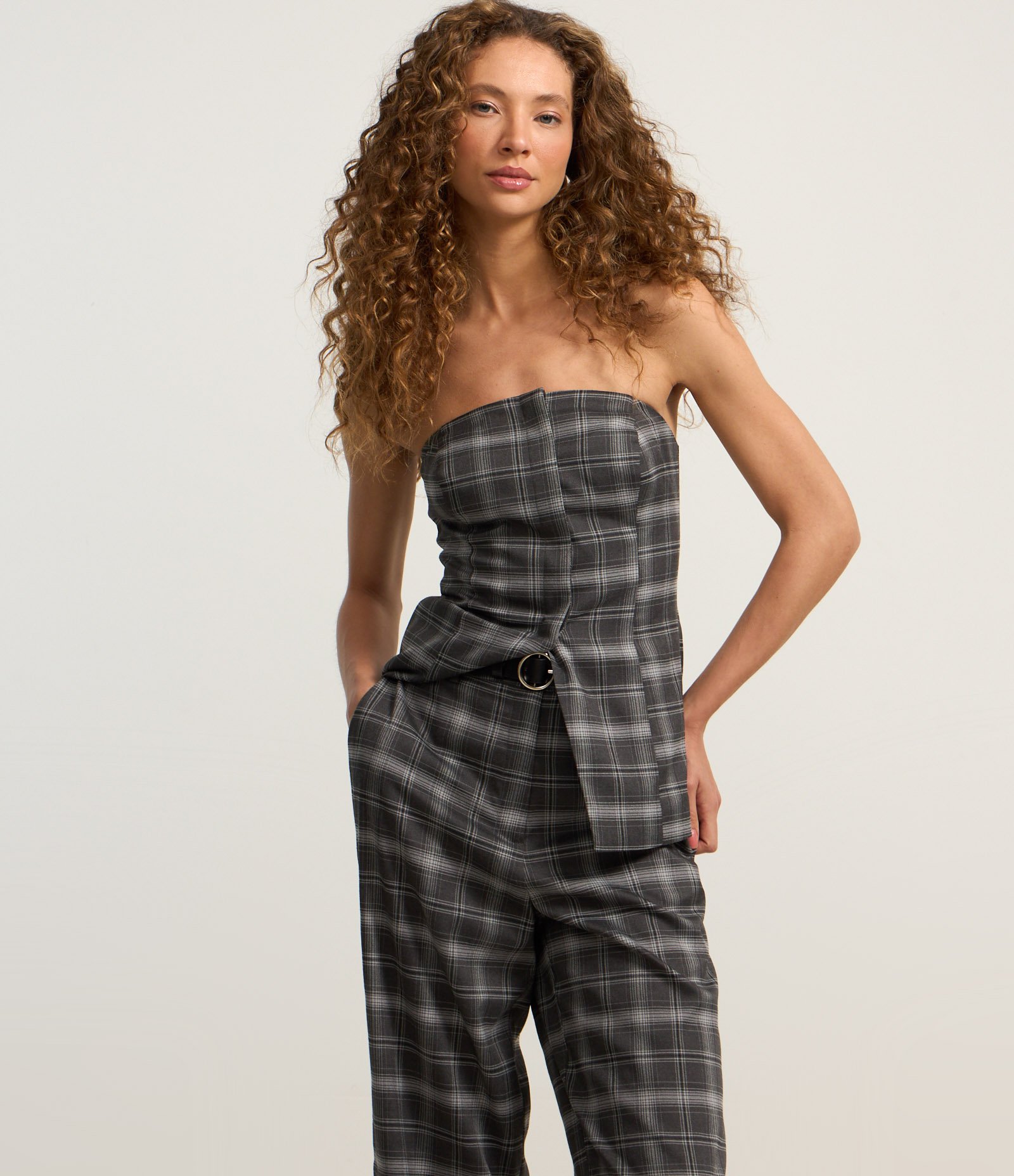 Calça Pantalona em Alfaiataria Xadrez com Cós Elástico Cinza Escuro 2