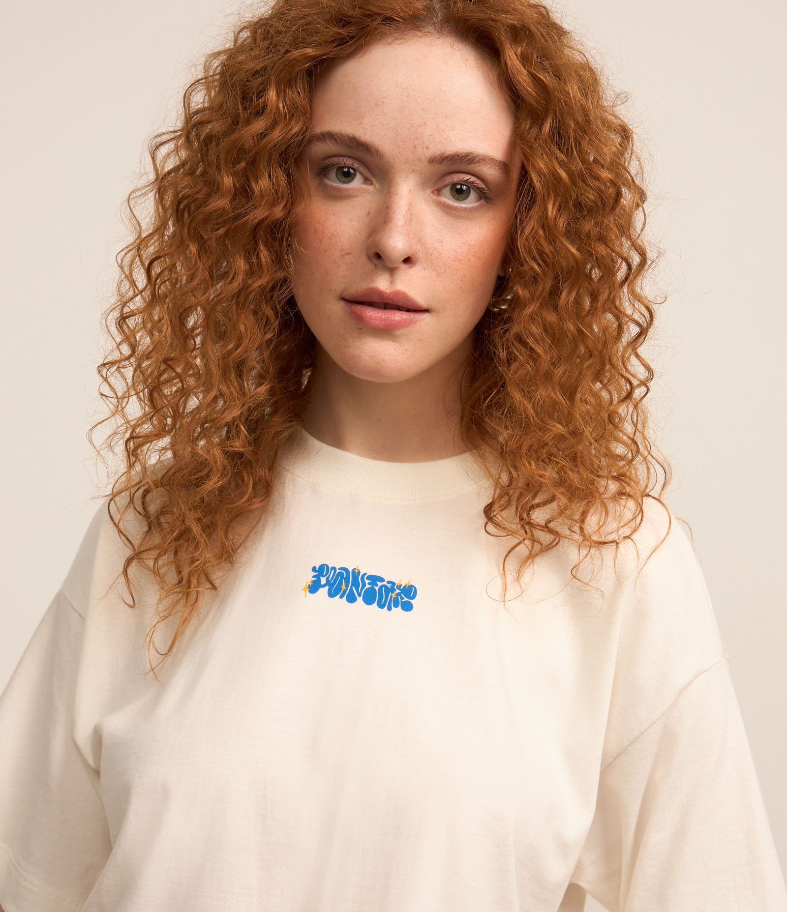 Camiseta Boxy em Algodão com Estampa Frente e Costas Branco 4