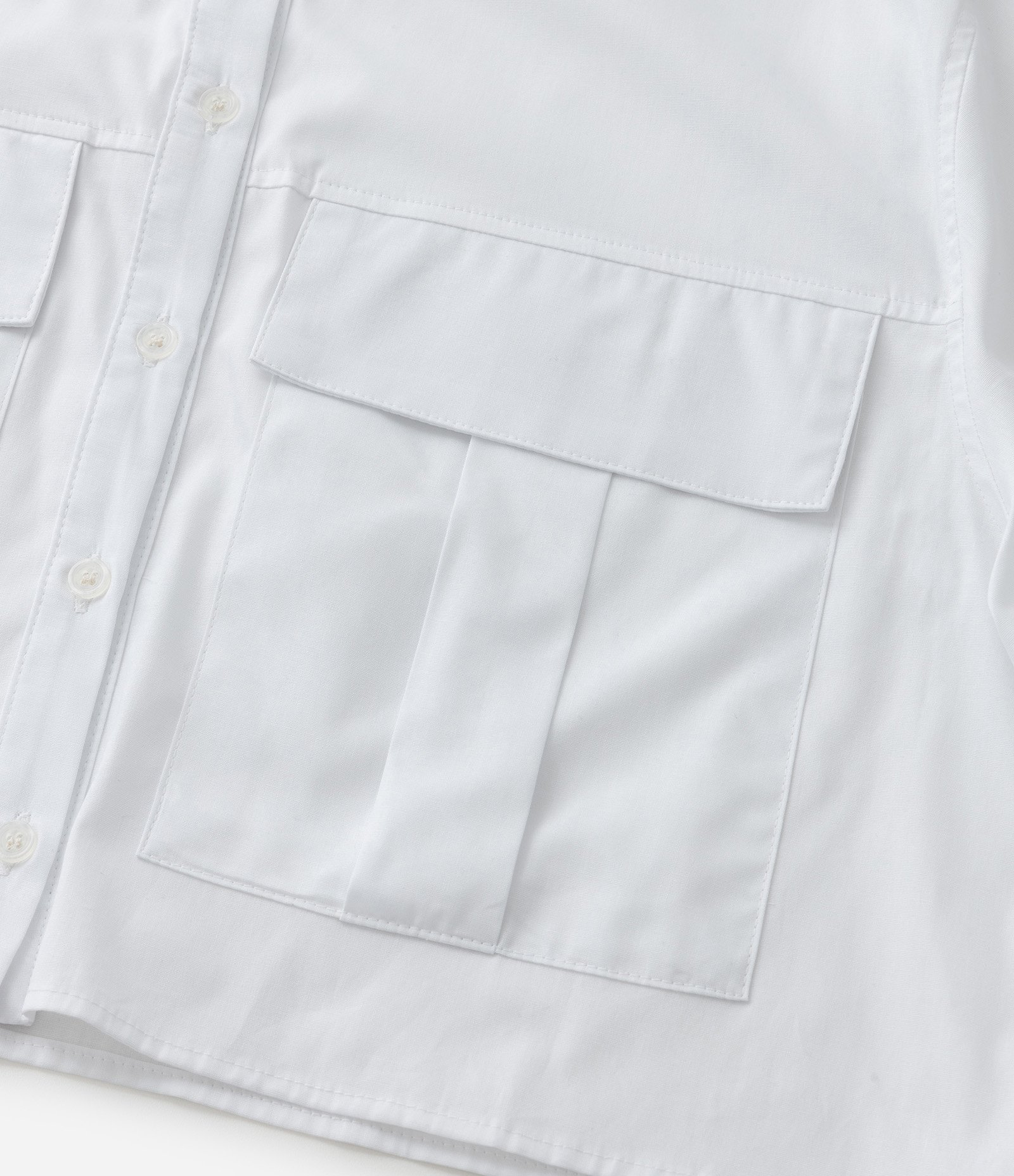 Camisa Cropped em Tricoline com Bolsos Curve & Plus Size Branco 8