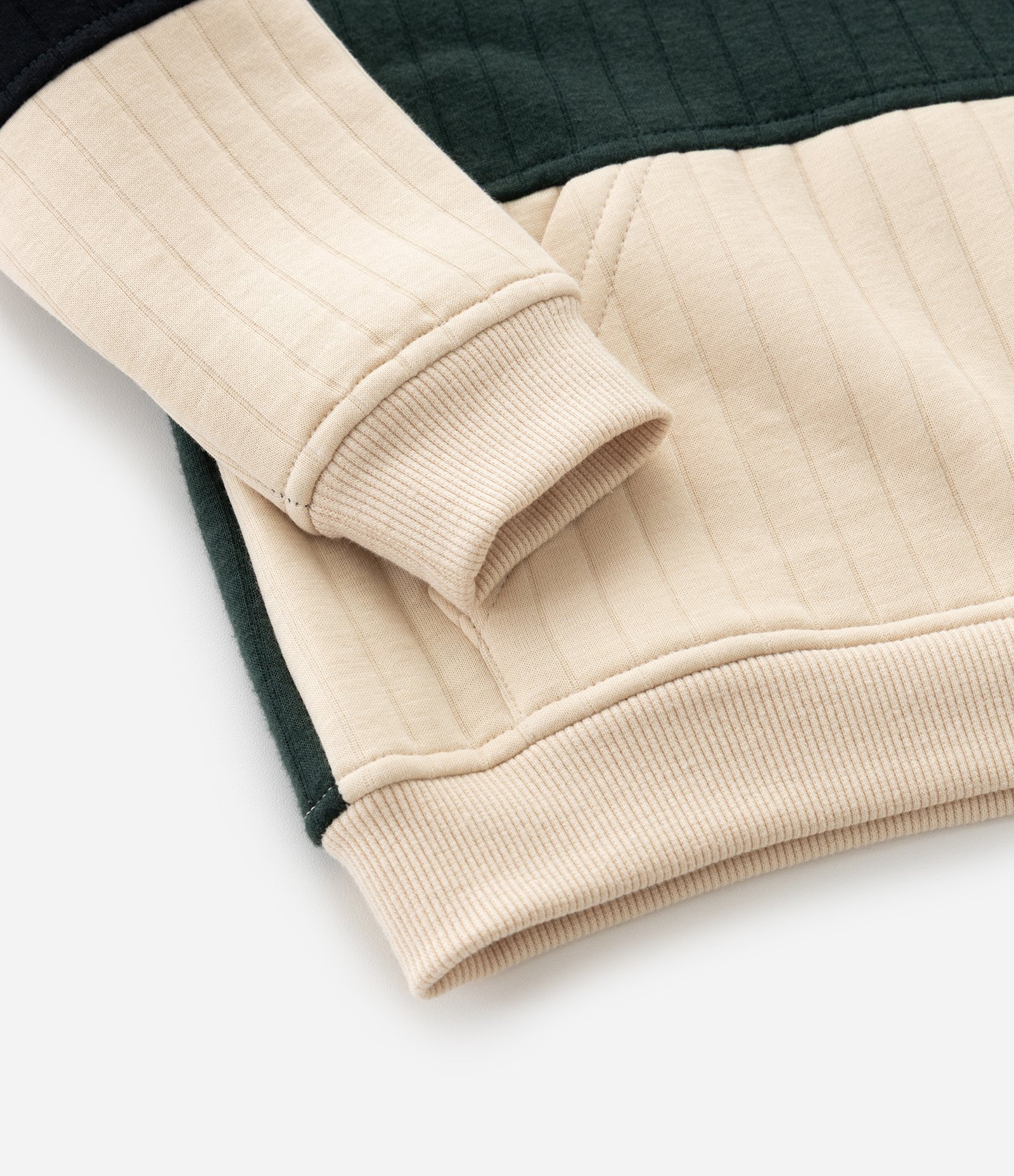 Conjunto Infantil com Casaco Canguru e Calça – Tam 1 a 5/6 Anos Verde Escuro/Bege 9