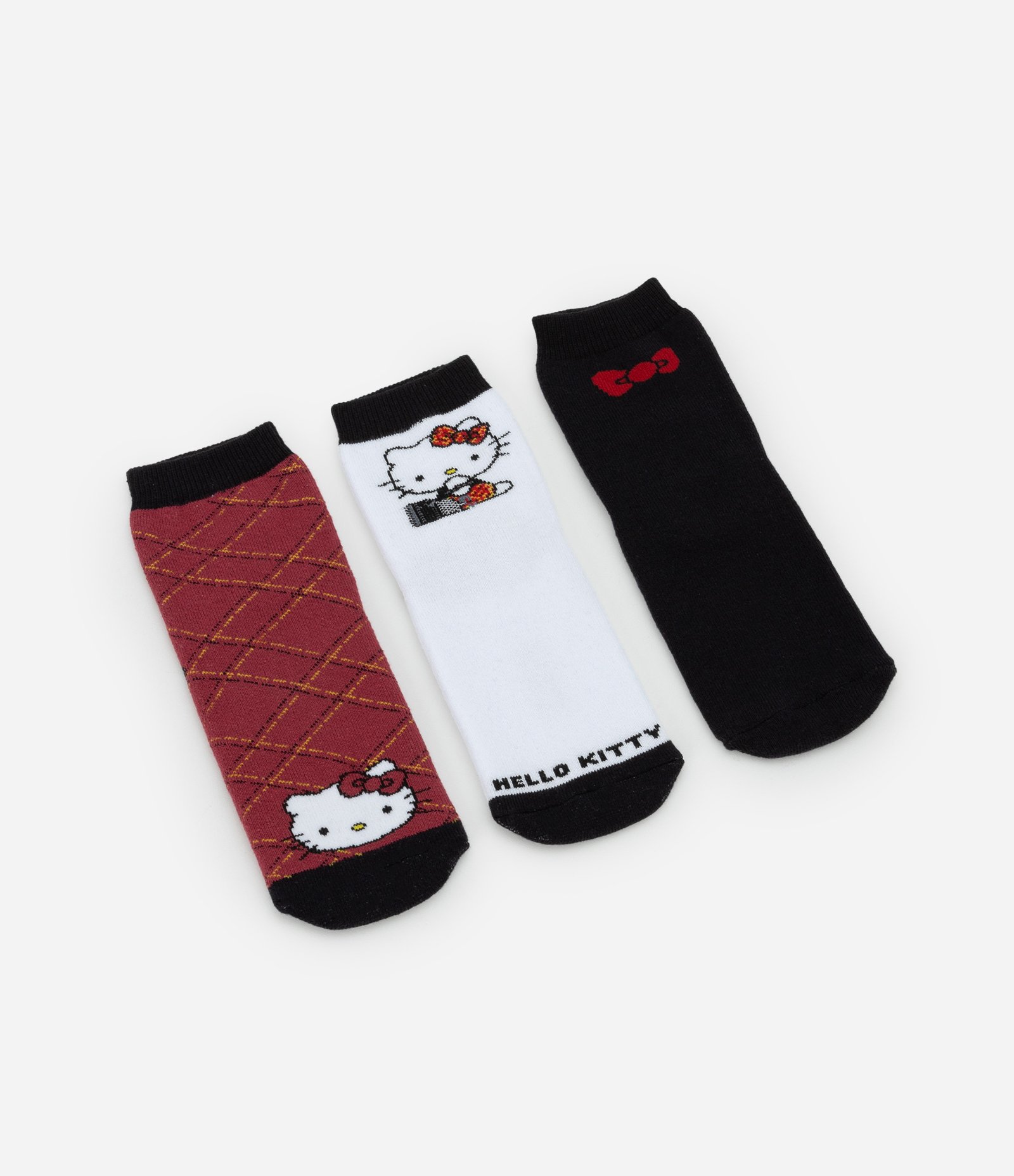 Kit 03 Pares de Meia Infantil Atoalhada com Estampa da Hello Kitty - Tam 19/22 a 31/34 Sortido 1