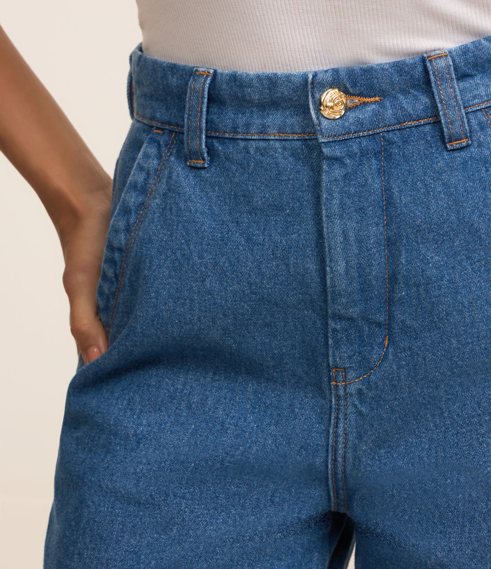 Short Comfy em Jeans com Cintura Alta Azul 4