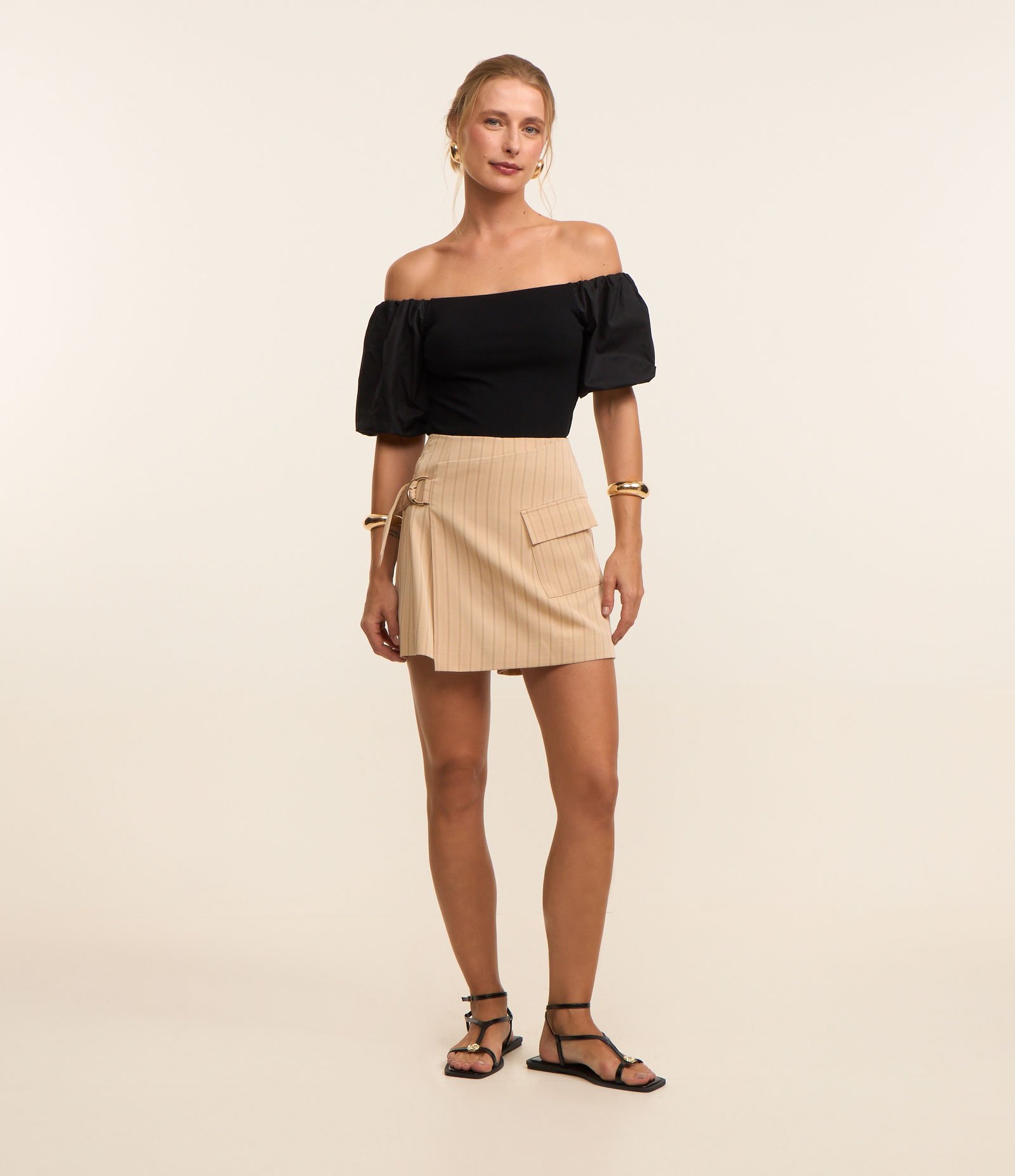 Blusa em Ribana com Decote Ombro a Ombro Preto 3