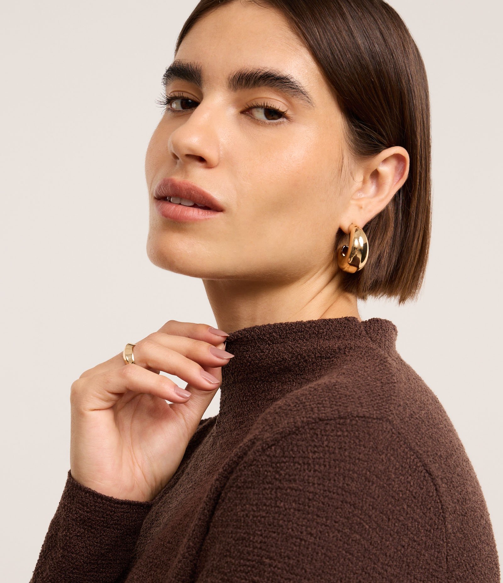 Vestido Long Midi em Tricô com Gola Degagê Marrom 5