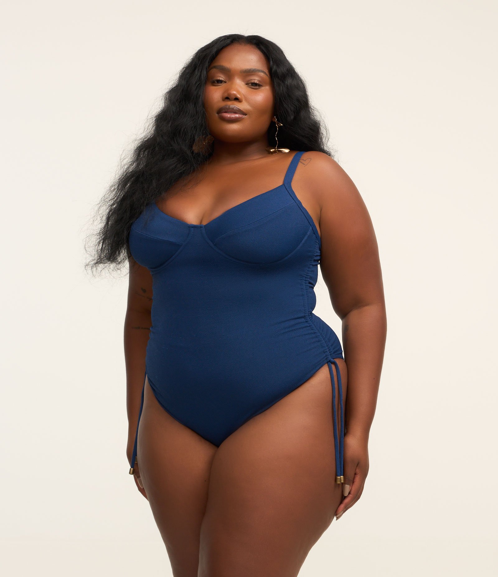 Maiô Meia Taça Texturizado sem Bojo Curve e Plus Size Azul Marinho 1