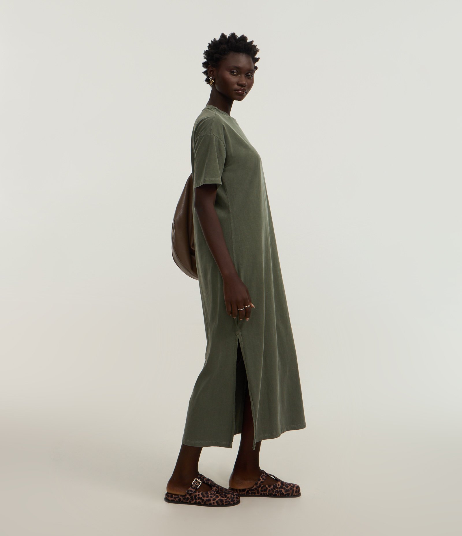 Vestido New Midi em Algodão com Fenda Lateral Verde 1