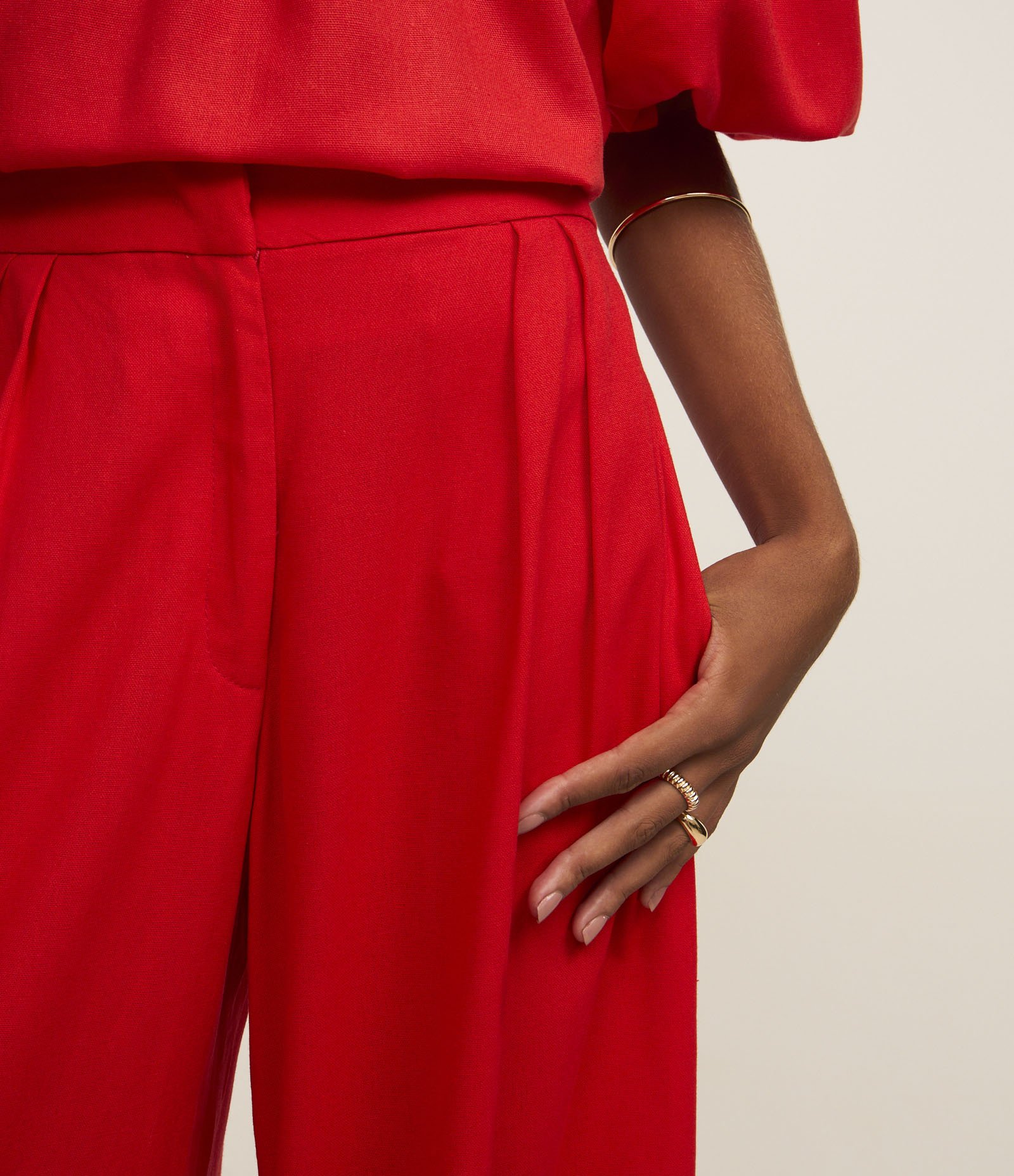 Calça Pantalona em Linho com Pregas Laranja 4