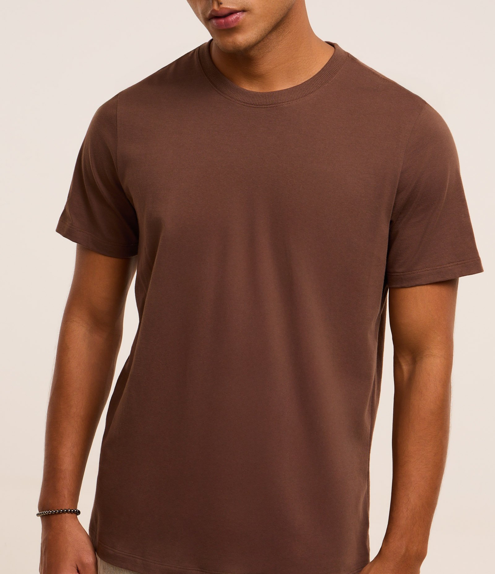 Camiseta Regular Básica em Algodão Marrom 3