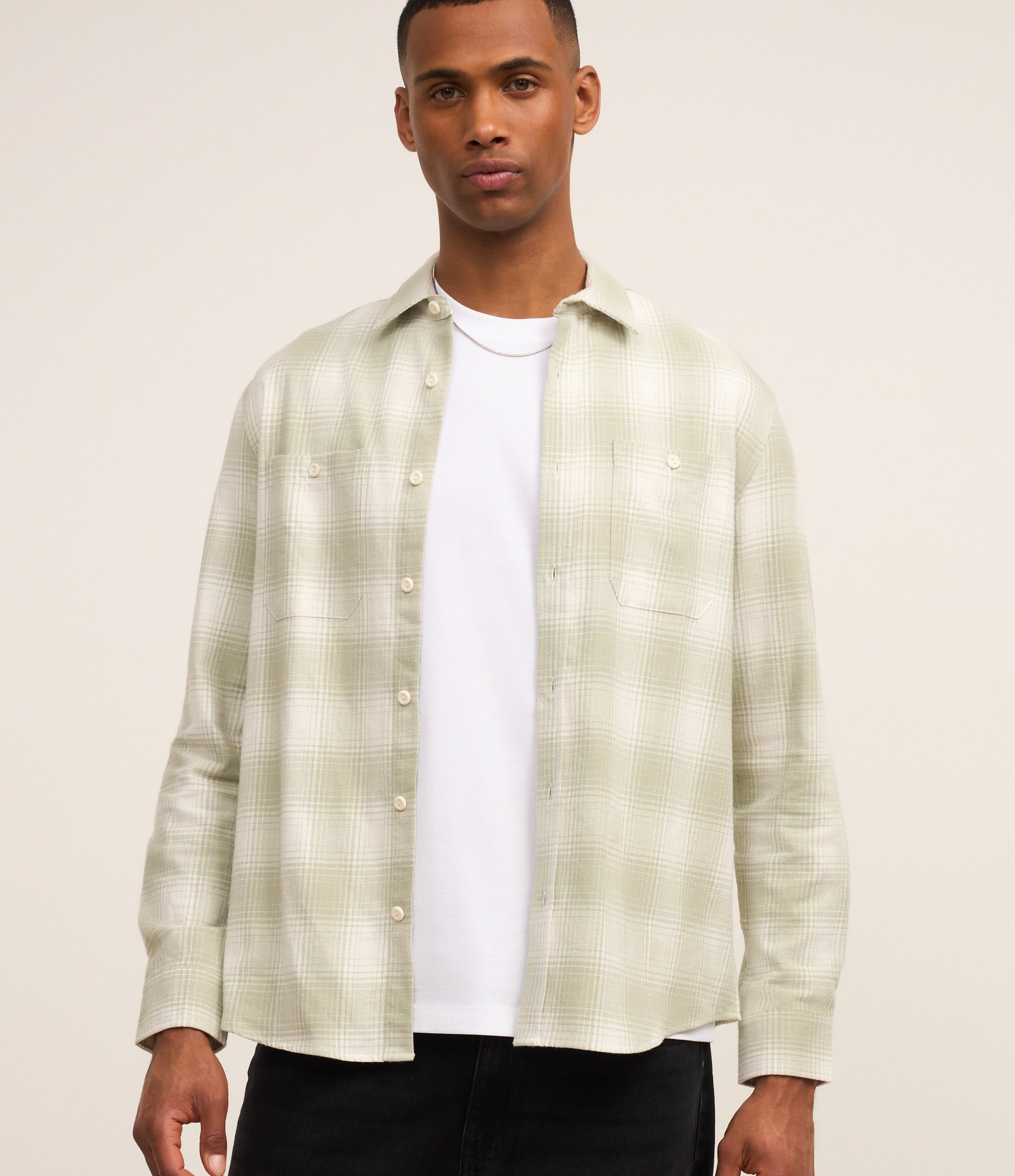 Camisa Comfort em Flanela com Estampa Xadrez Verde 1