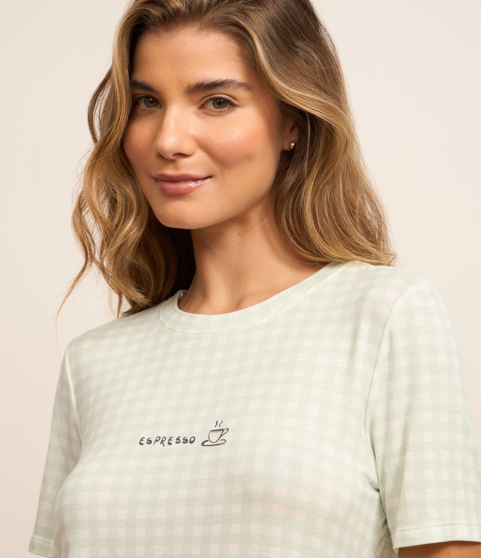 Pijama Short Doll em Viscolycra com Estampa Xadrez Verde/Branco 2