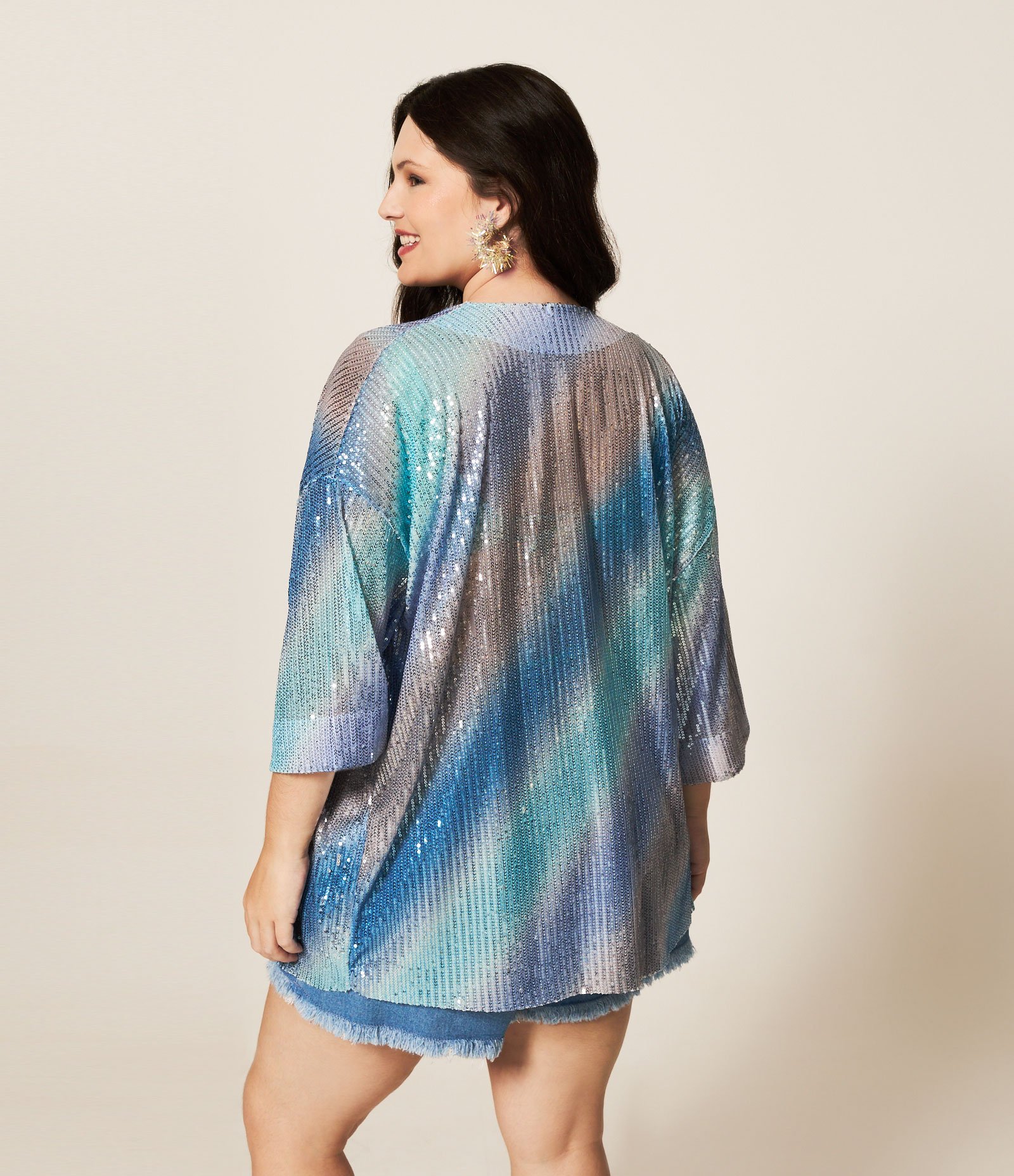 Kimono em Paetê com Listras Degradê Curve & Plus Size Azul 4
