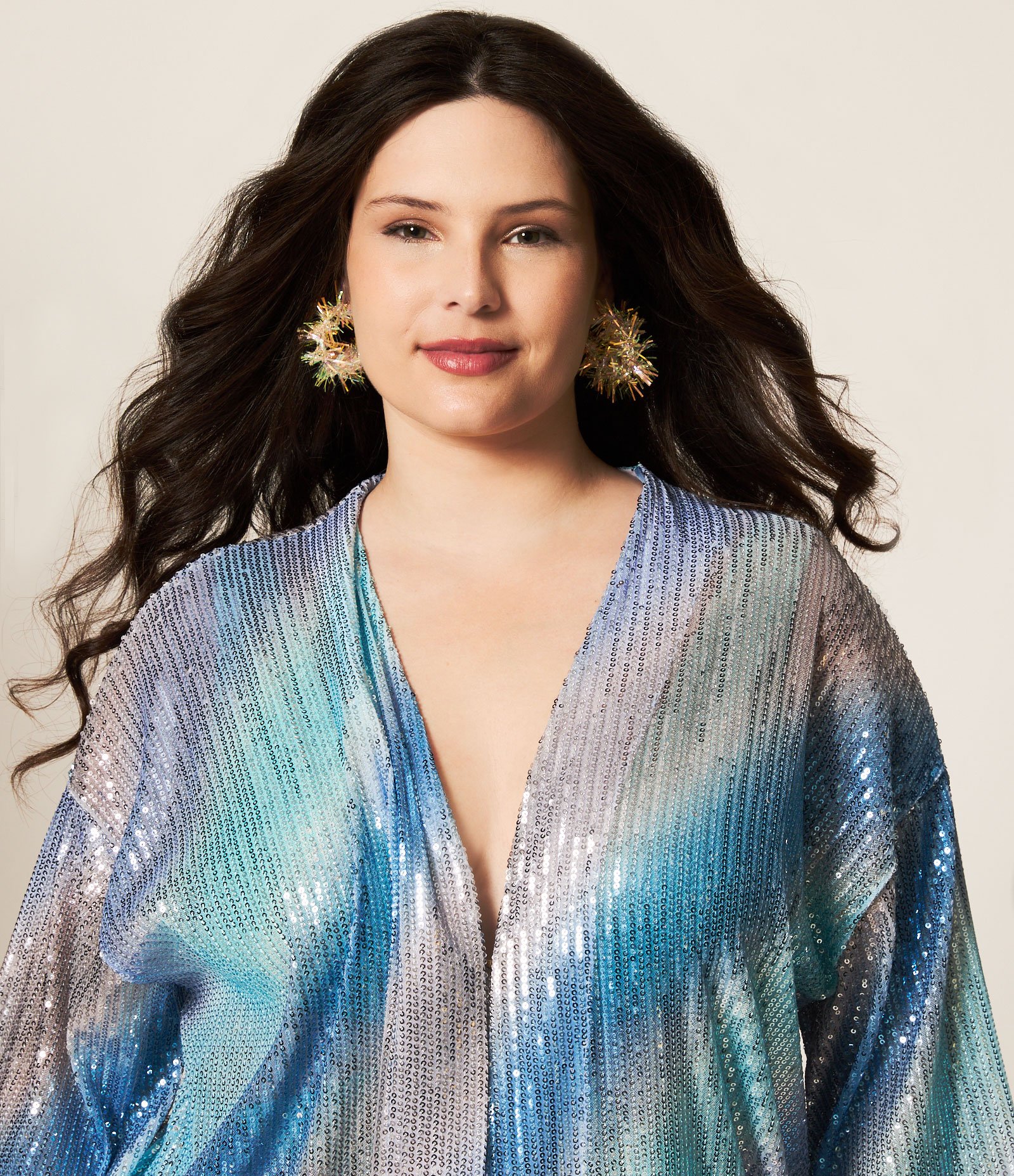 Kimono em Paetê com Listras Degradê Curve & Plus Size Azul 5