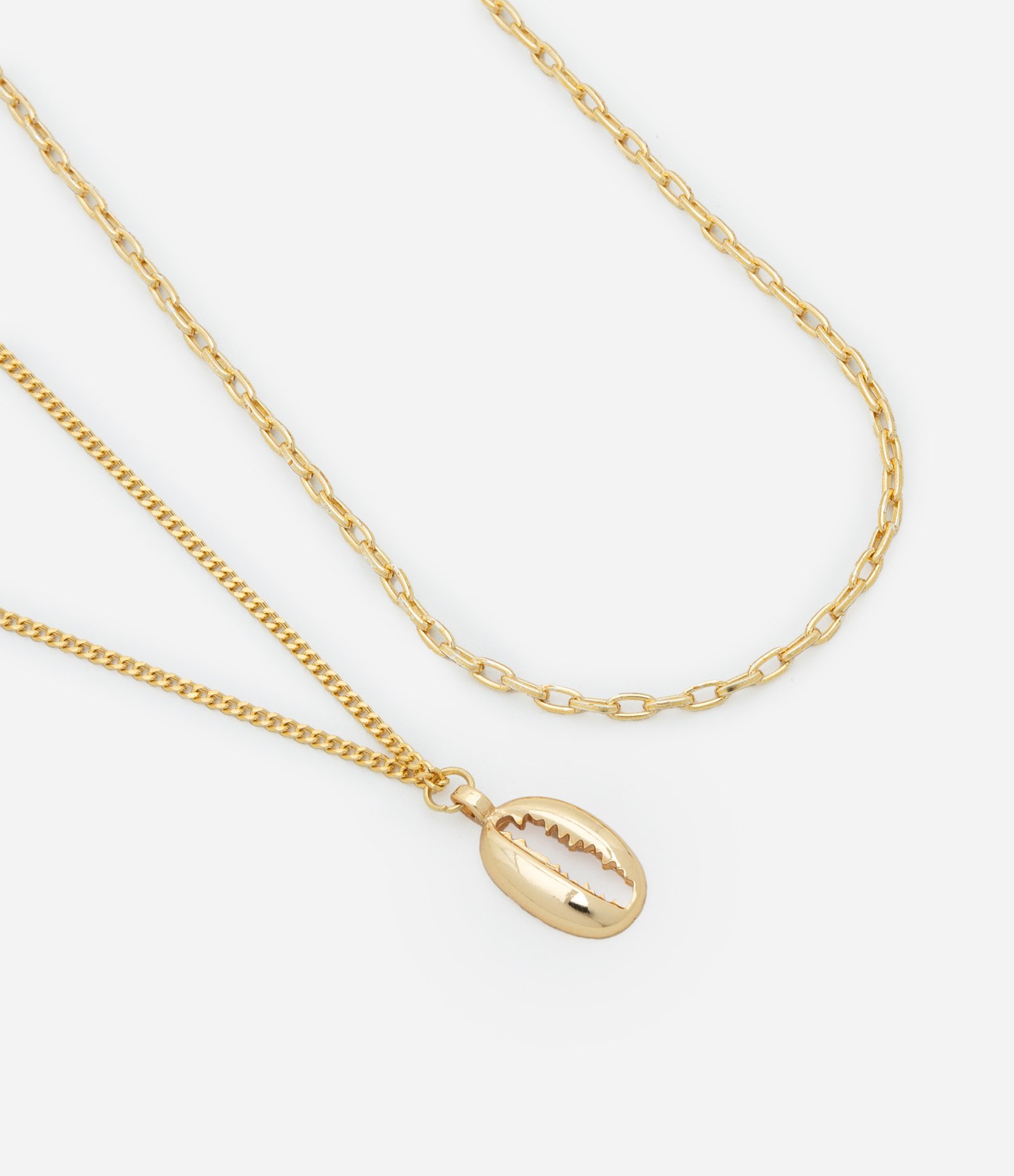 Colar Duplo em Metal com Pingente Búzio Dourado 1