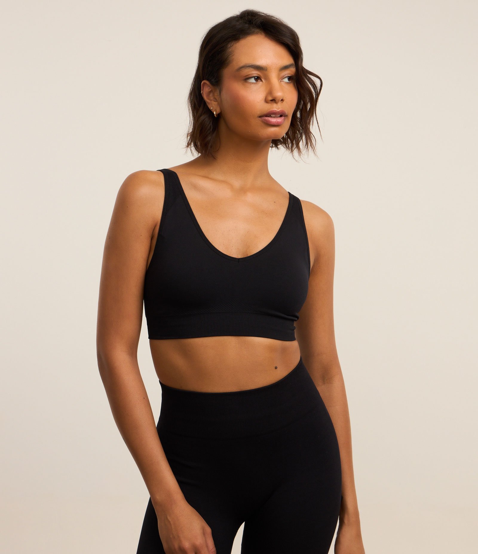 Top Esportivo em Seamless com Alças Reguláveis Preto 2