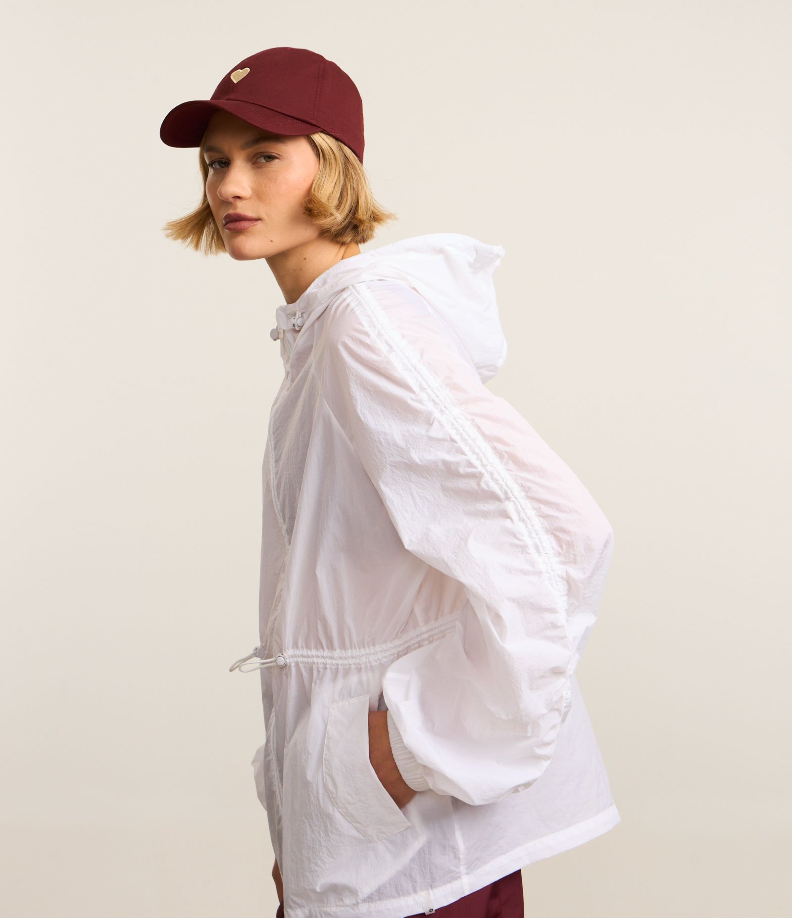 Jaqueta Parka Esportiva com Detalhes de Regulador Branco 1