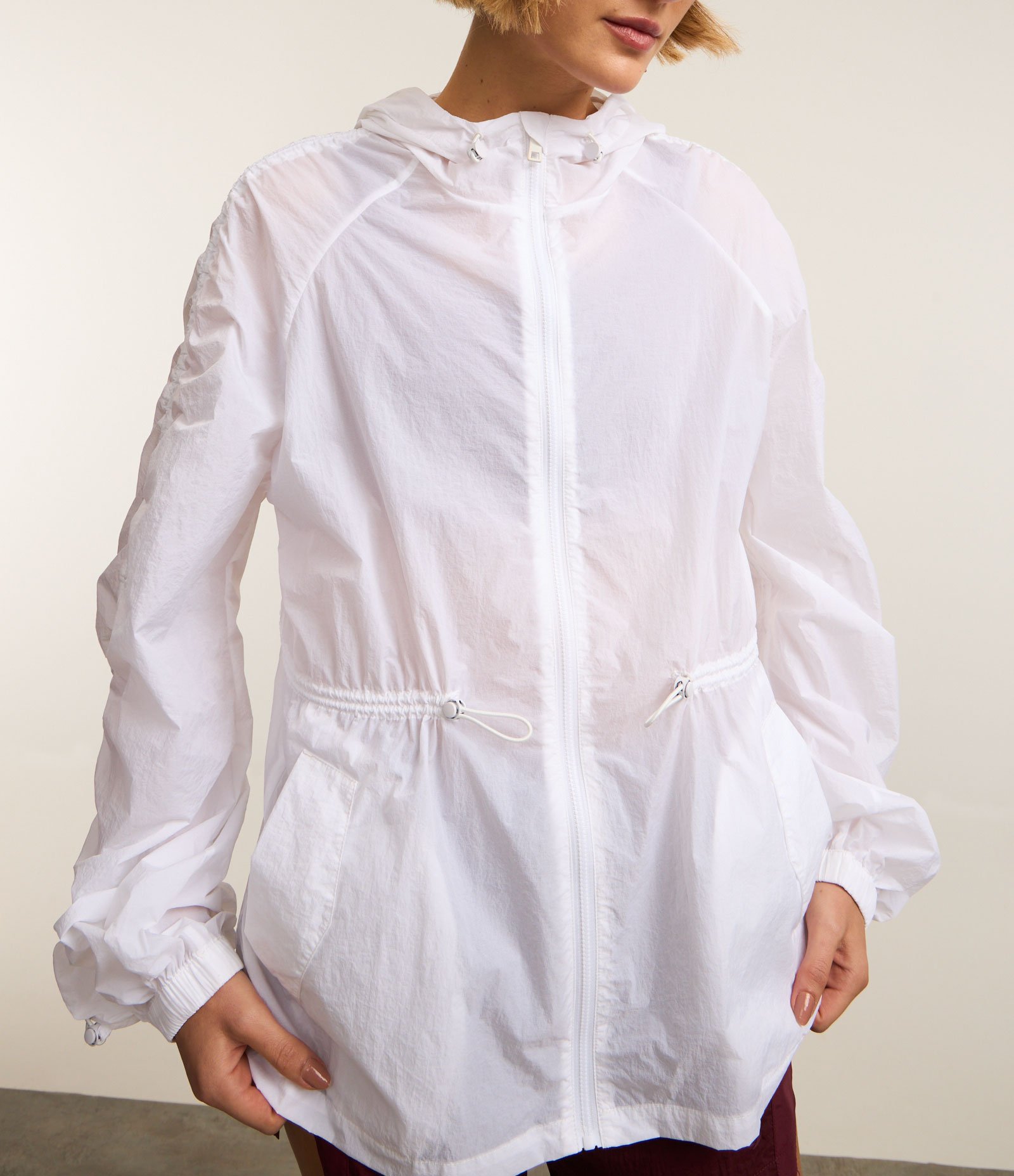 Jaqueta Parka Esportiva com Detalhes de Regulador Branco 5