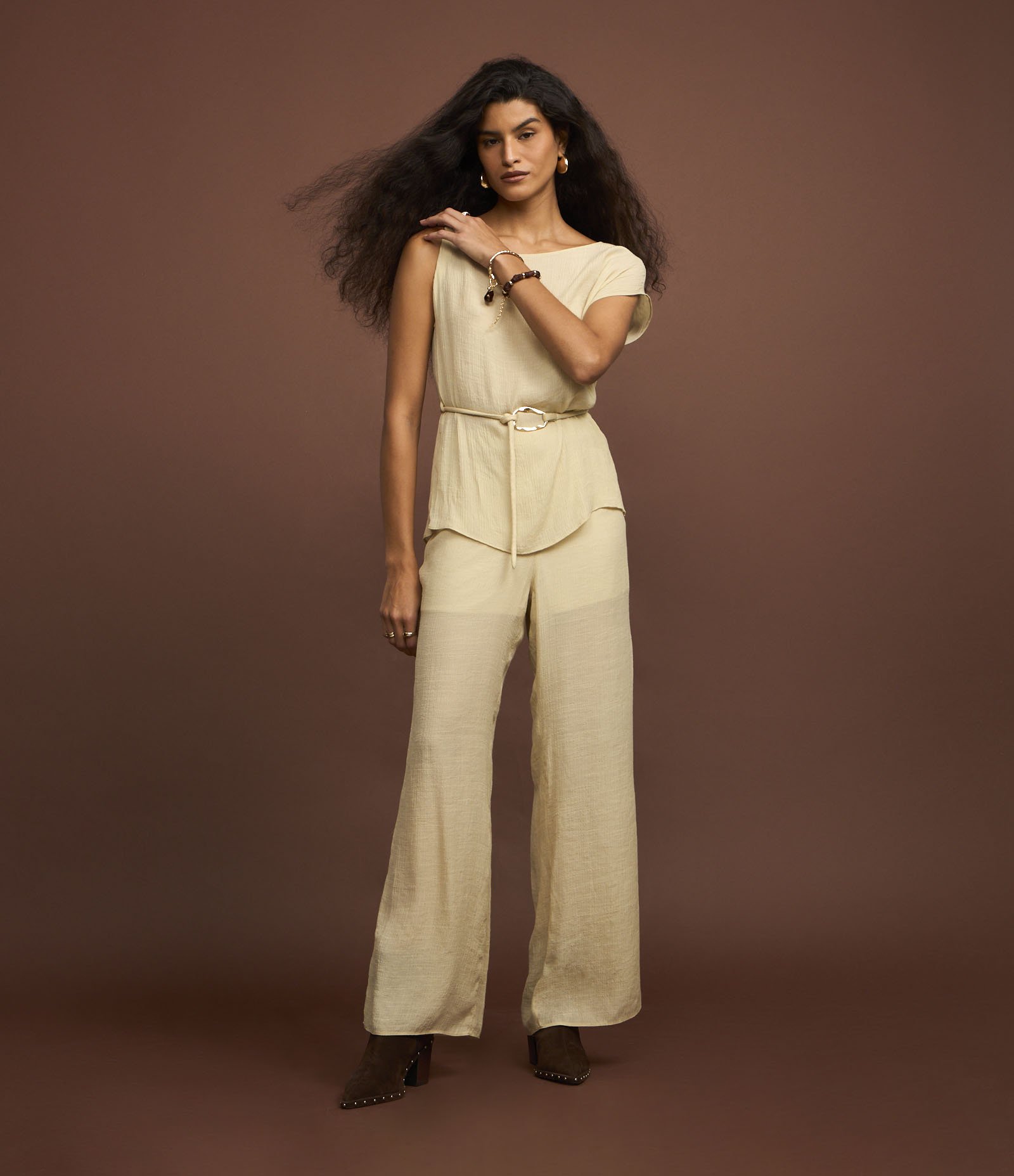 Calça Pantalona Cintura Alta em Viscose com Elástico no Cós Creme 1