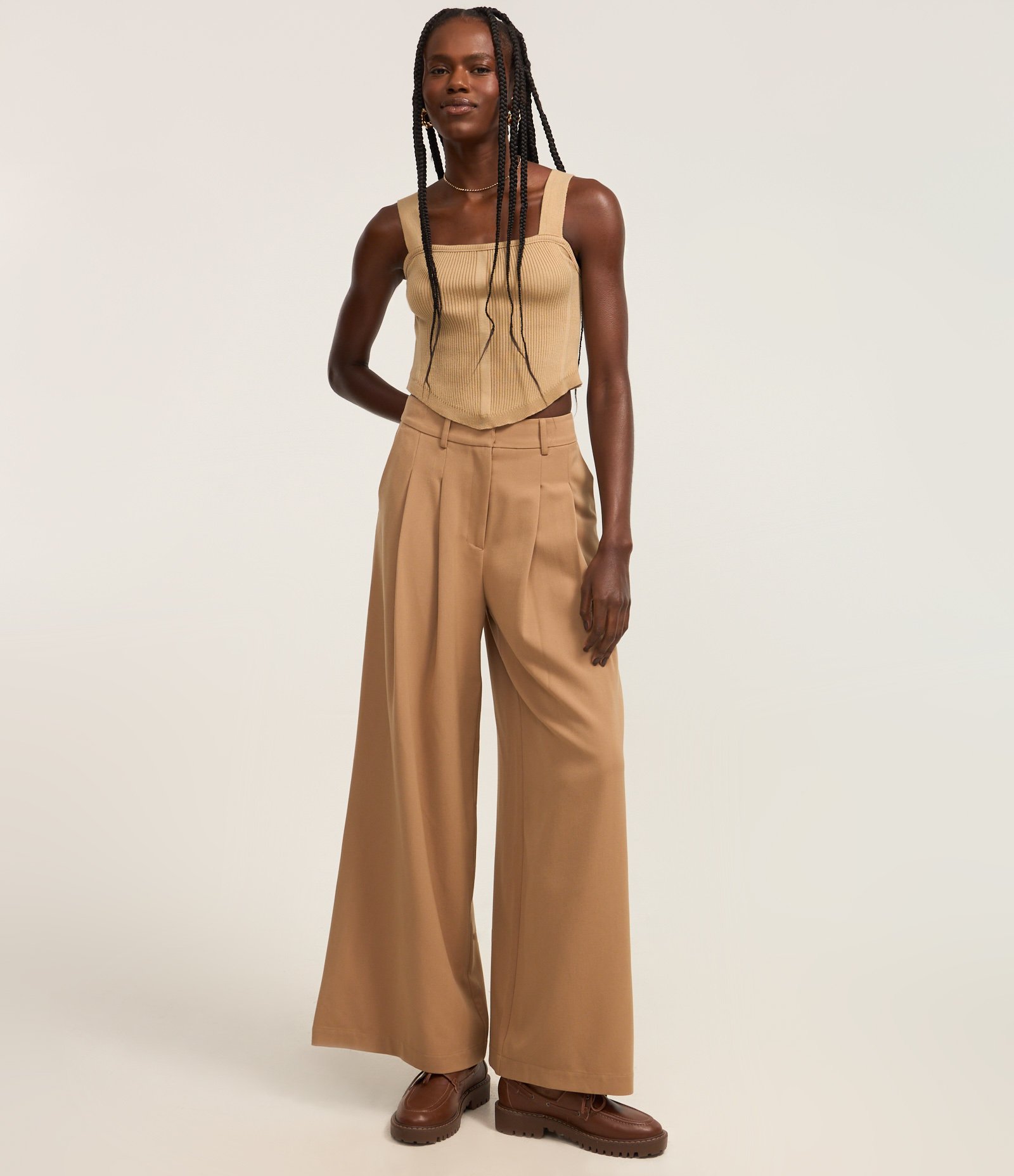 Blusa Corset em Tricô com Textura Canelada Bege 2