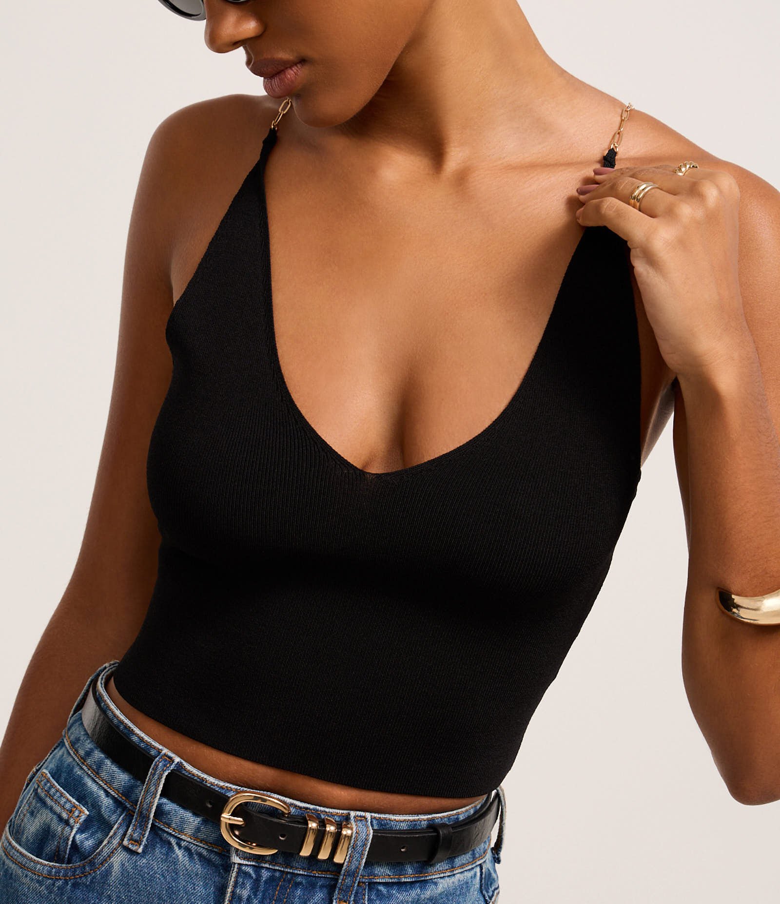 Blusa em Tricô com Alças de Corrente Preto 6