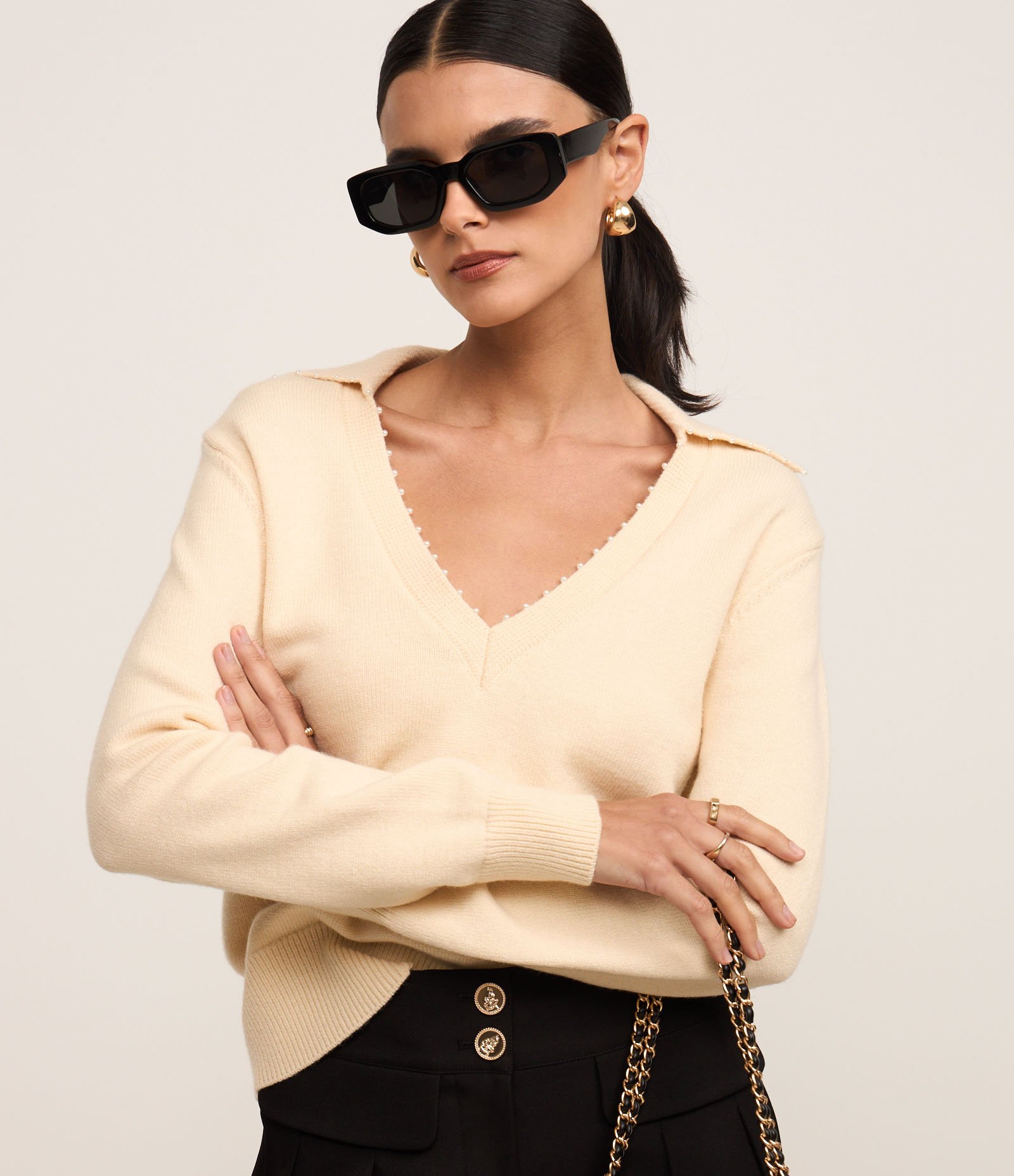 Suéter em Tricô com Pérolas na Gola Polo Bege 1