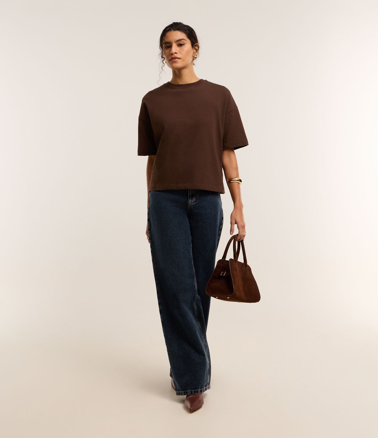 Blusa Oversized Básica em Malhão com Manga Curta Marrom 2