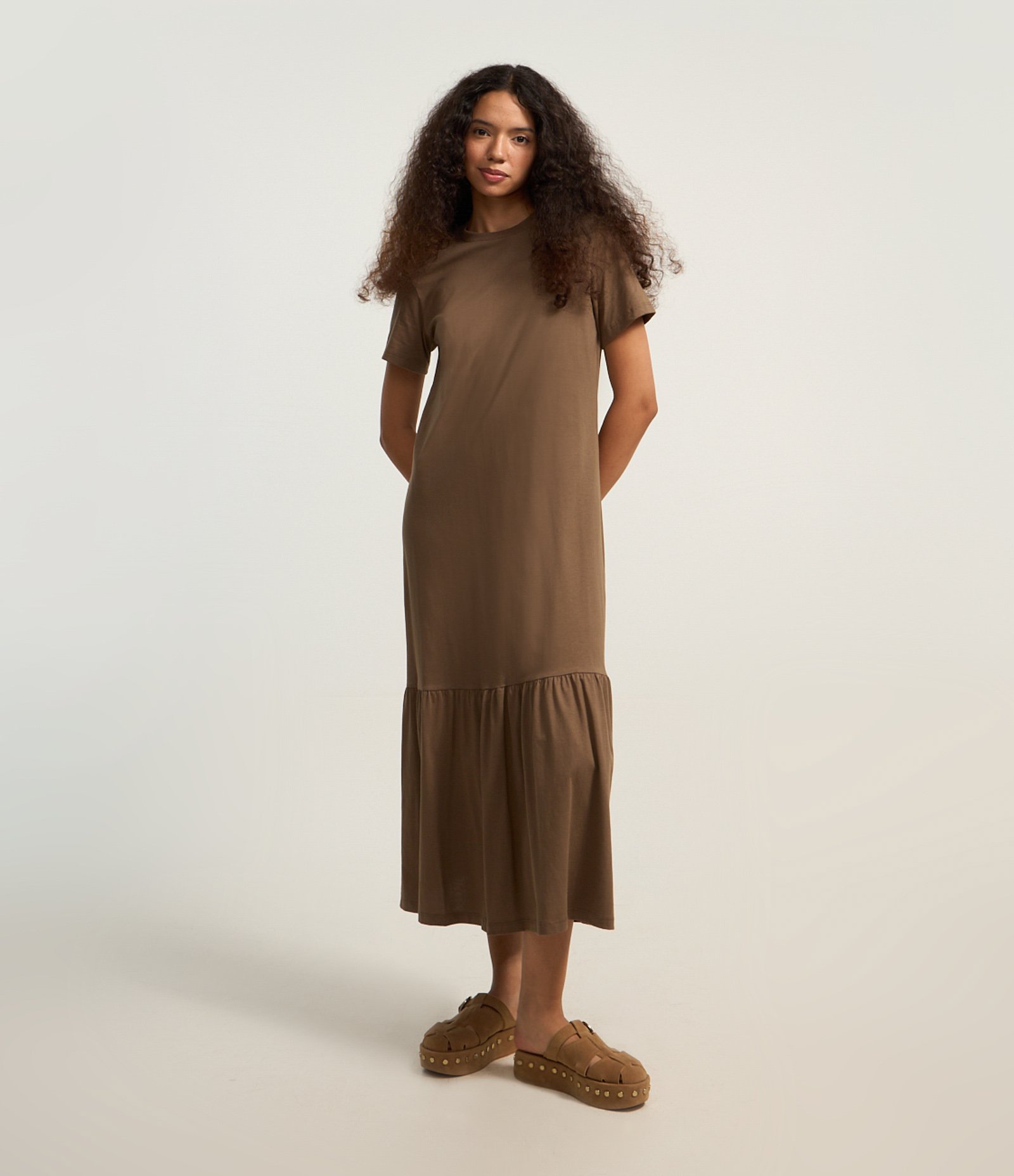 Vestido Evasê Long Midi em Algodão com Babado na Barra 1