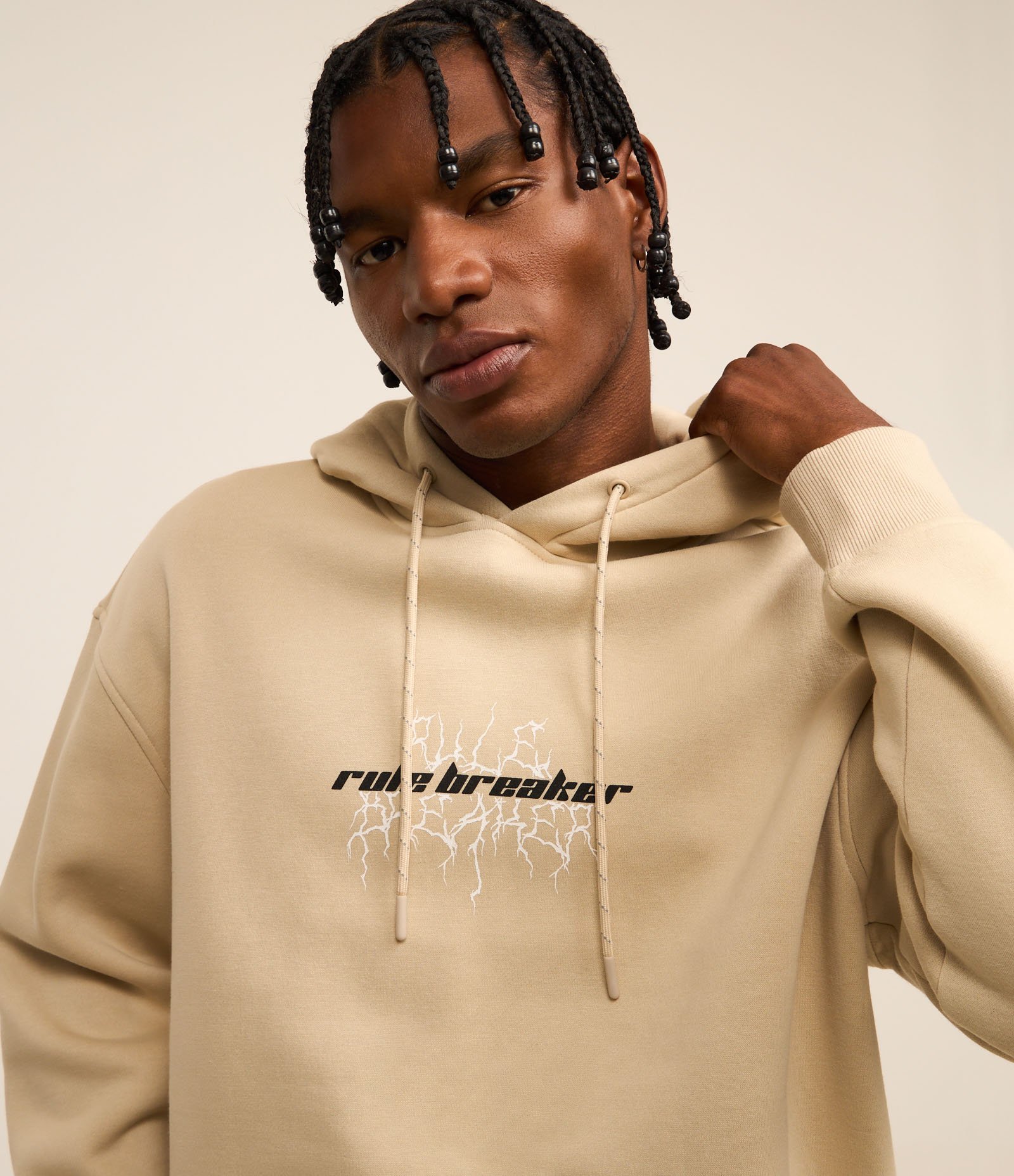 Moletom Relaxed com Capuz e Estampa de Estátua nas Costas Bege 4