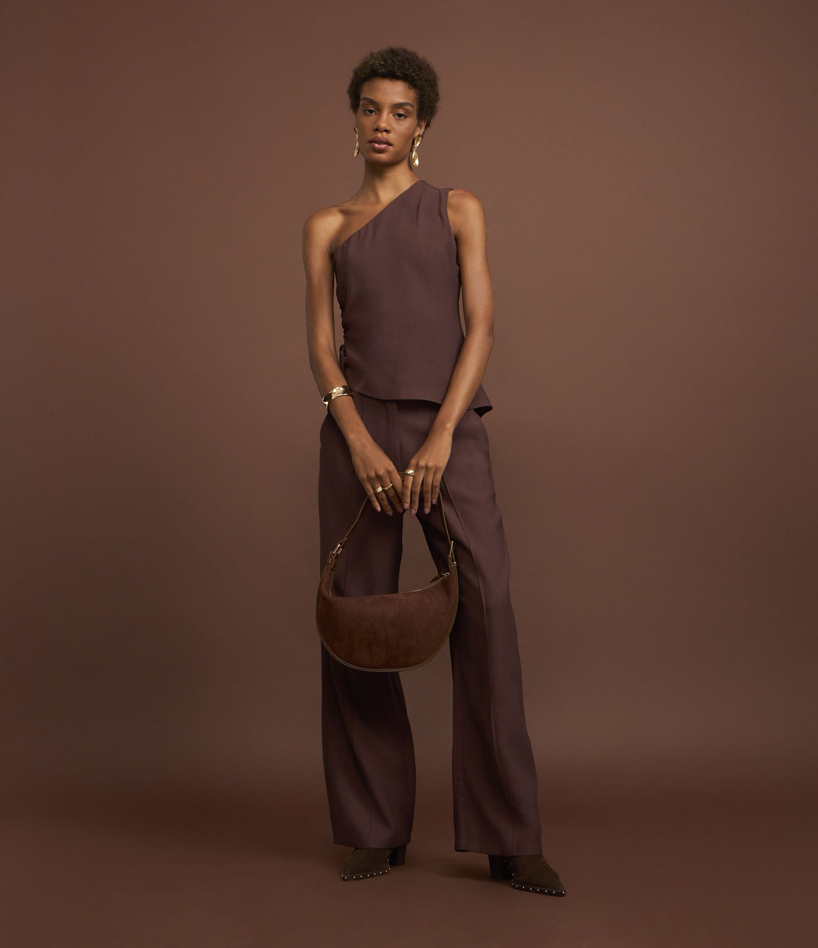 Blusa Alfaiatada Ombro Só em Viscose com Regulador Lateral 2