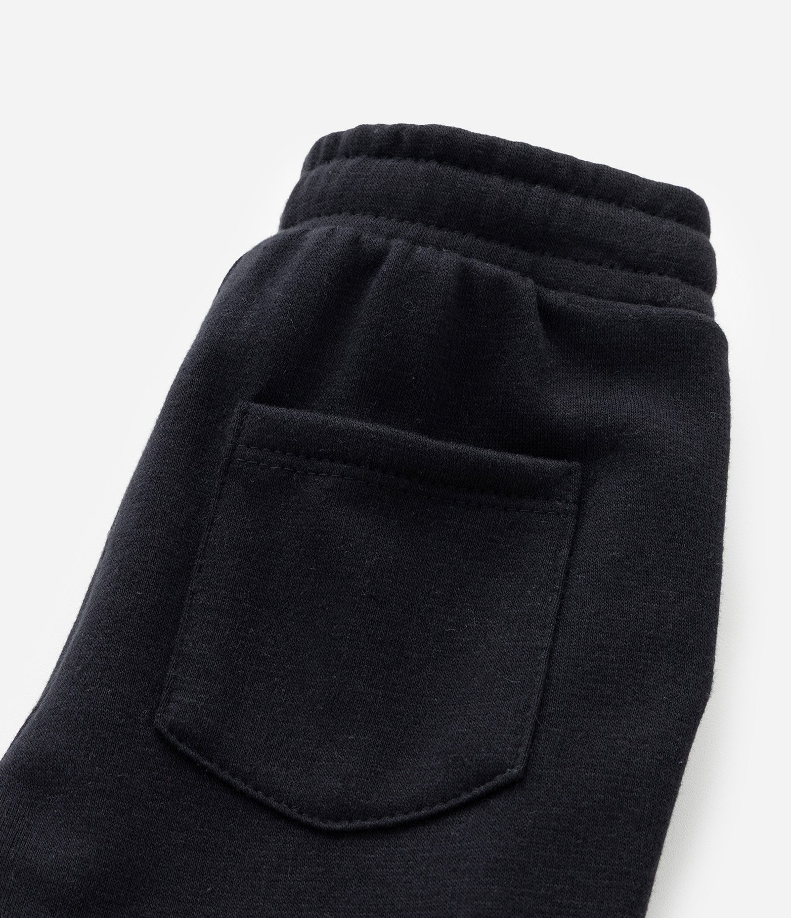 Calça Jogger Infantil em Moletom com Bolso Cargo - Tam 1 a 5 Anos Preto 4
