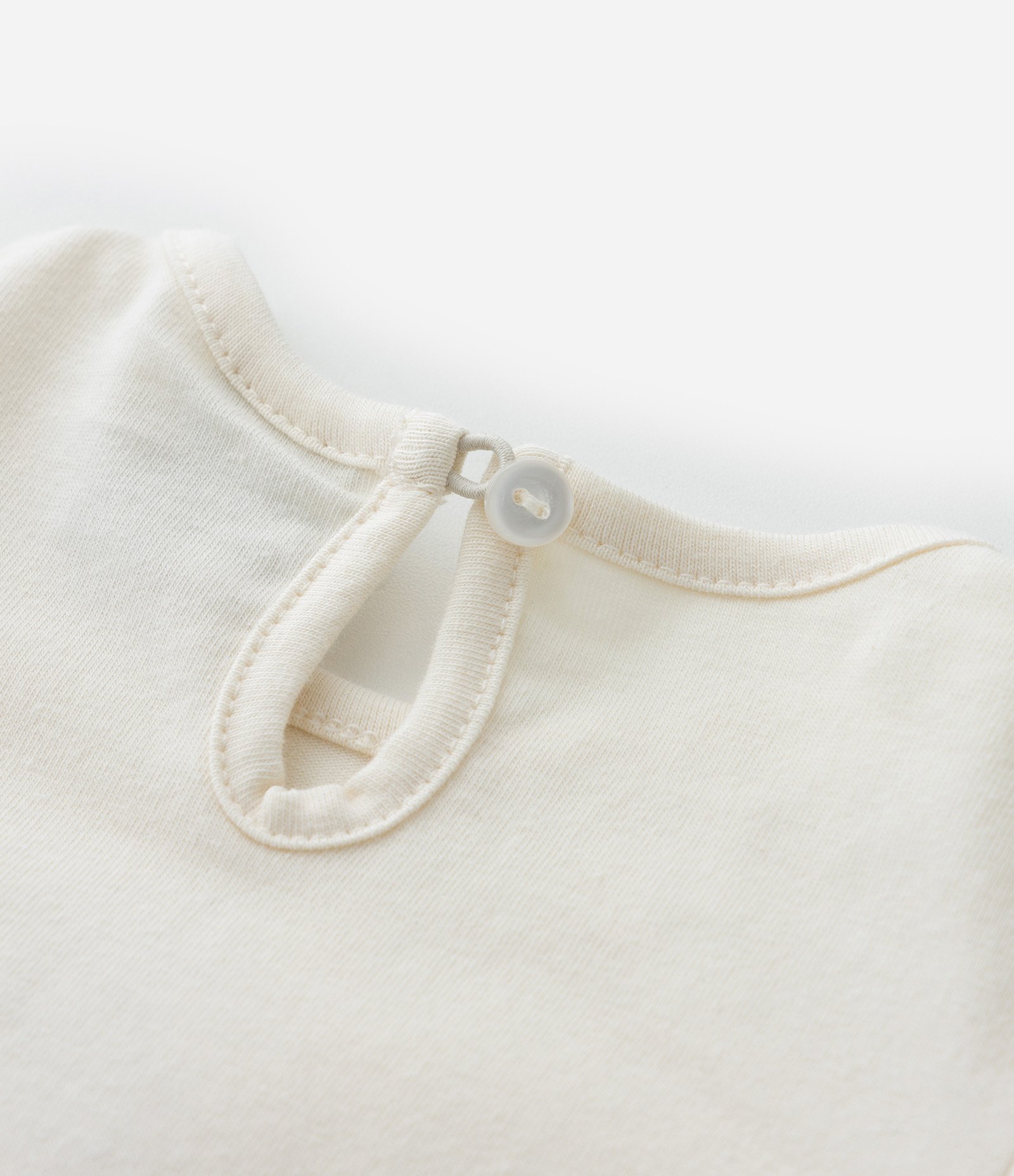 Conjunto Infantil com Estampa Florzinhas - Tam 0 a 18 meses Bege/Preto 12